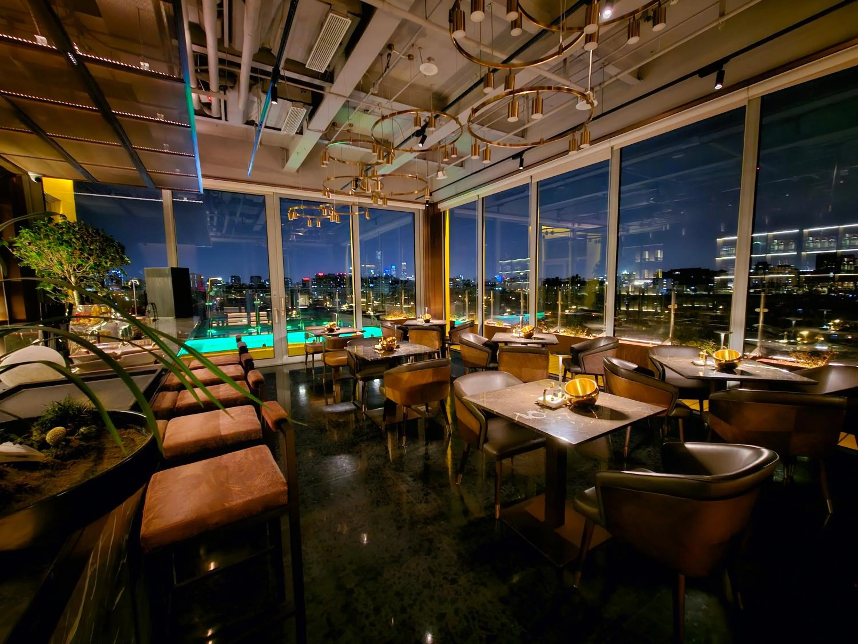 Lounge or bar in The Purple Horse Hotel Beijing