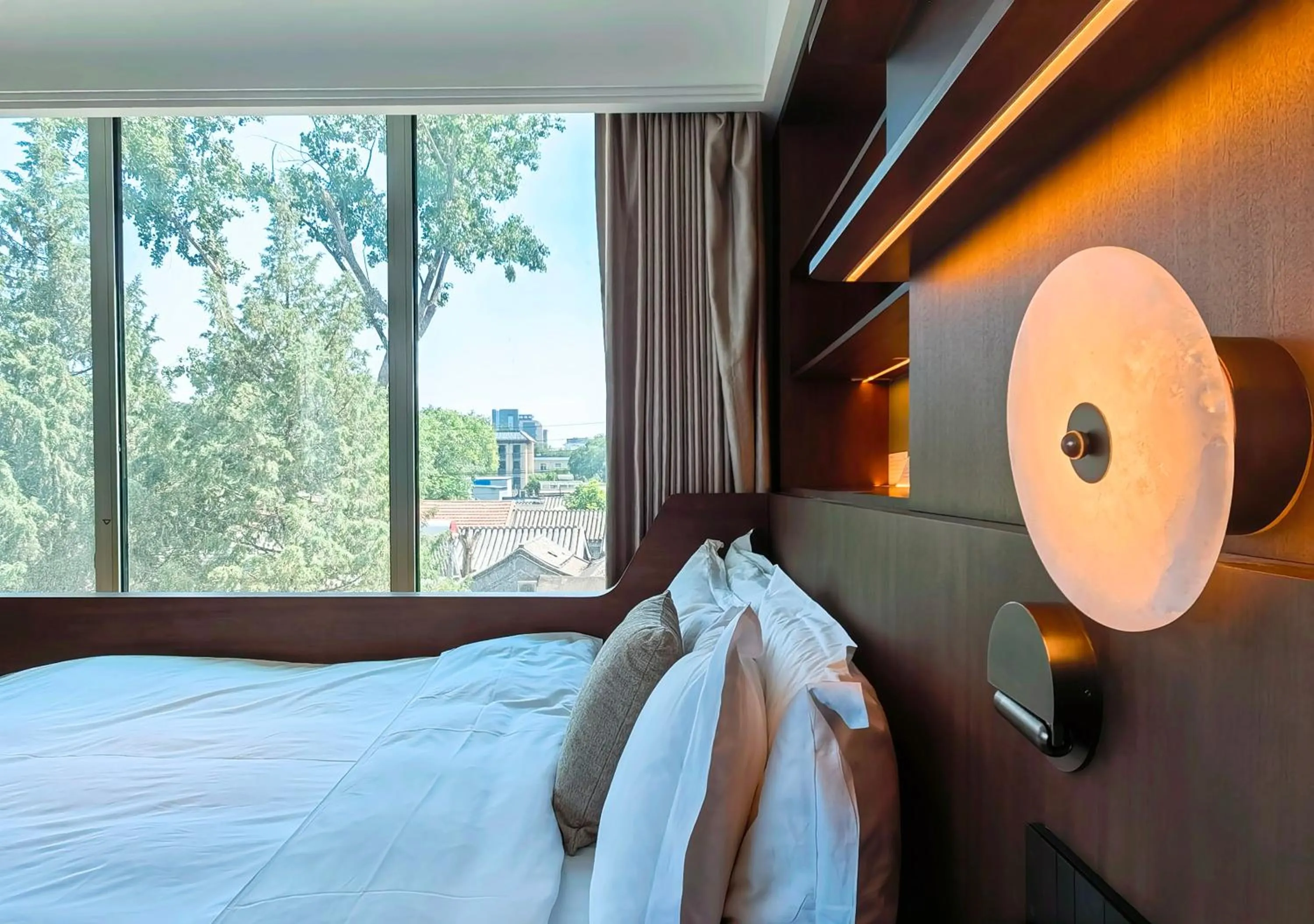 Photo of the whole room, Bed in The Purple Horse Hotel Beijing