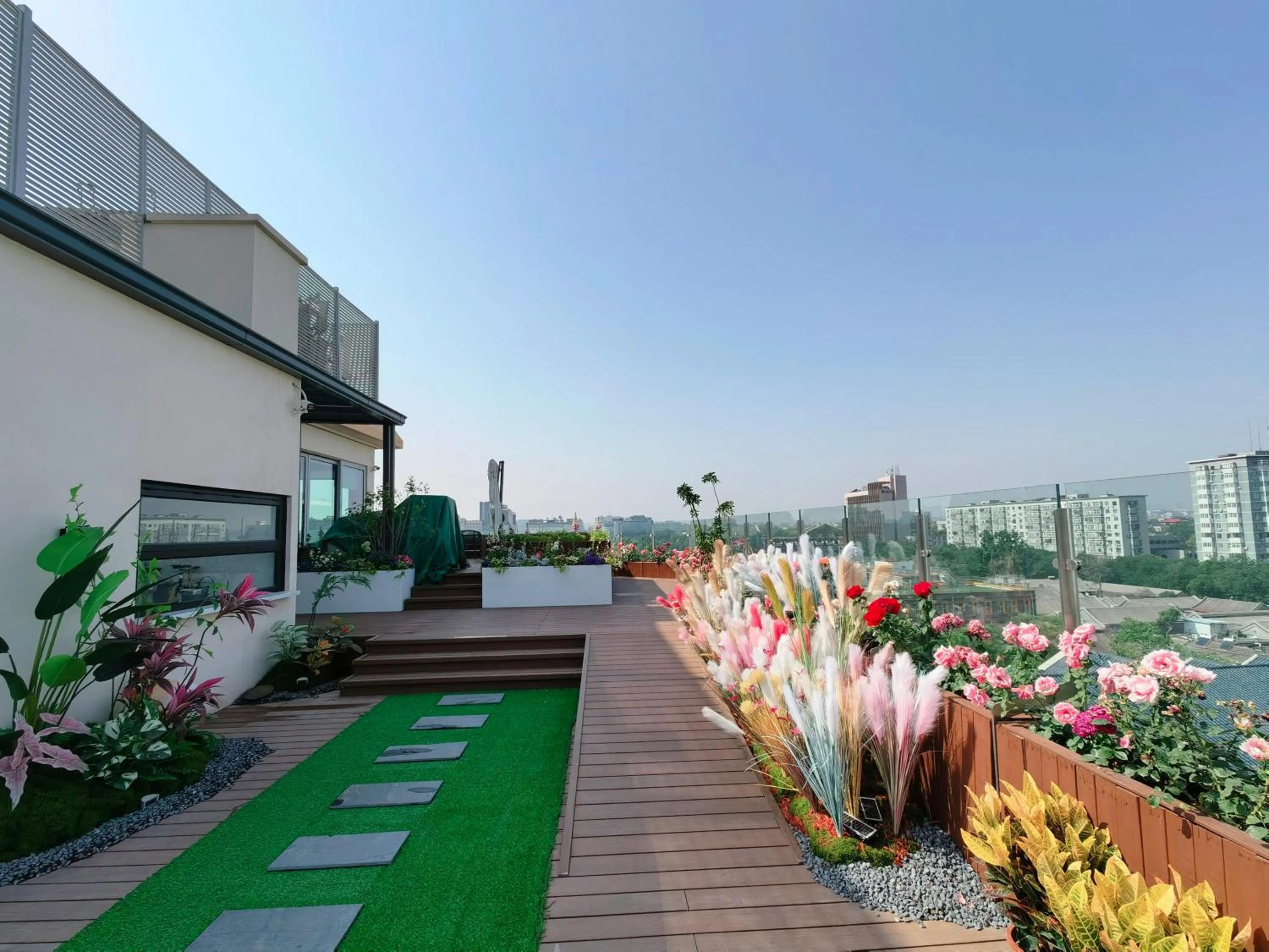 Balcony/Terrace in The Purple Horse Hotel Beijing
