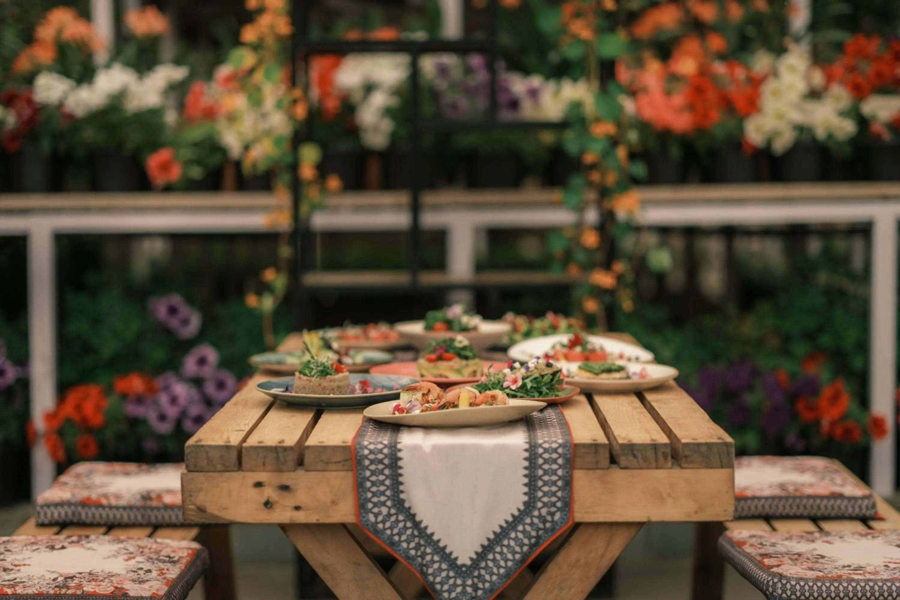 Restaurant/places to eat in JW Marriott Mussoorie Walnut Grove Resort & Spa