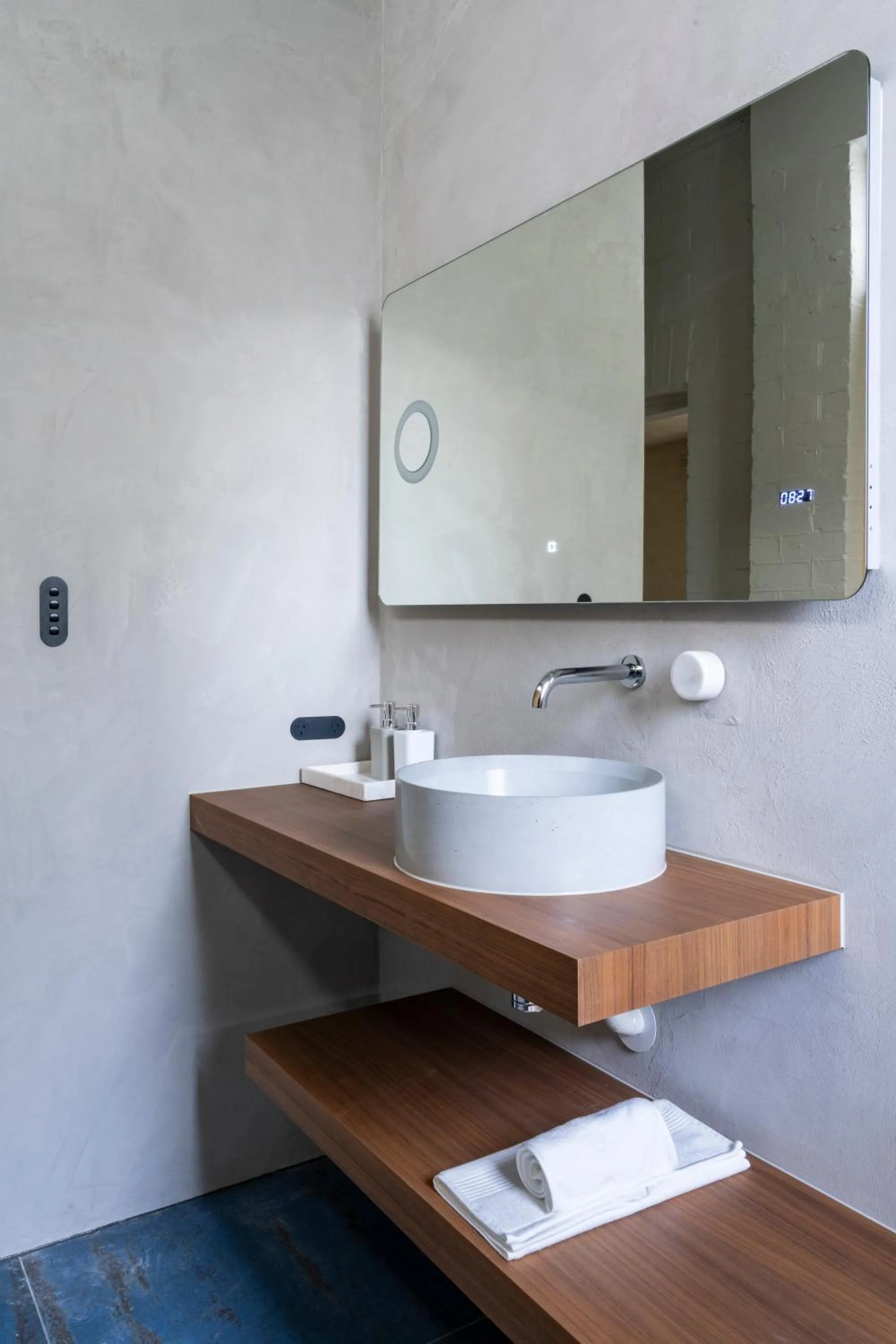 In The Brick Spa And Hotel