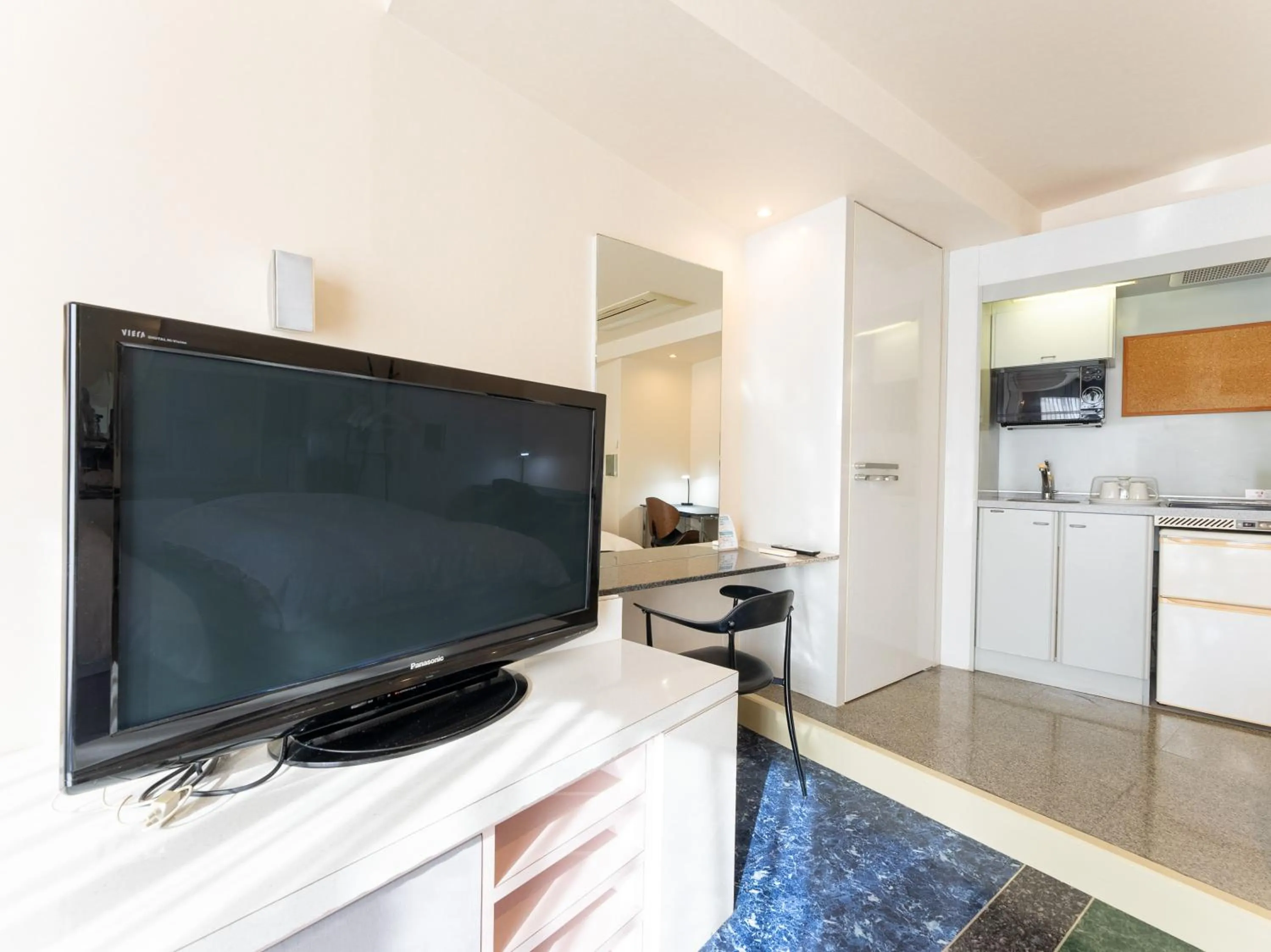 TV and multimedia in Tabist Shizukuishi Resort Hotel