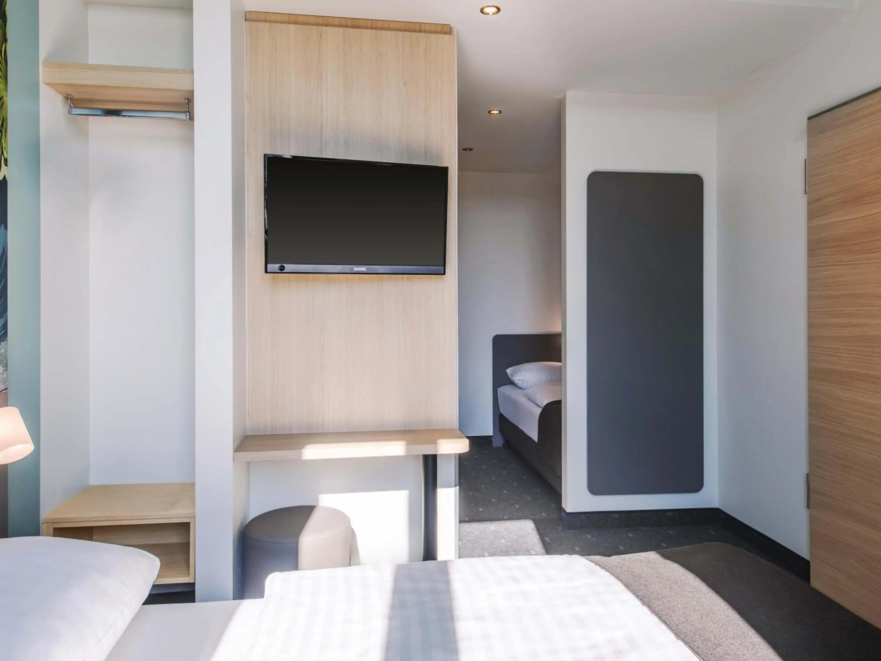 Photo of the whole room, Bed in B&B Hotel München-Trudering Photo of the whole room, Bed in B&B Hotel München-Trudering