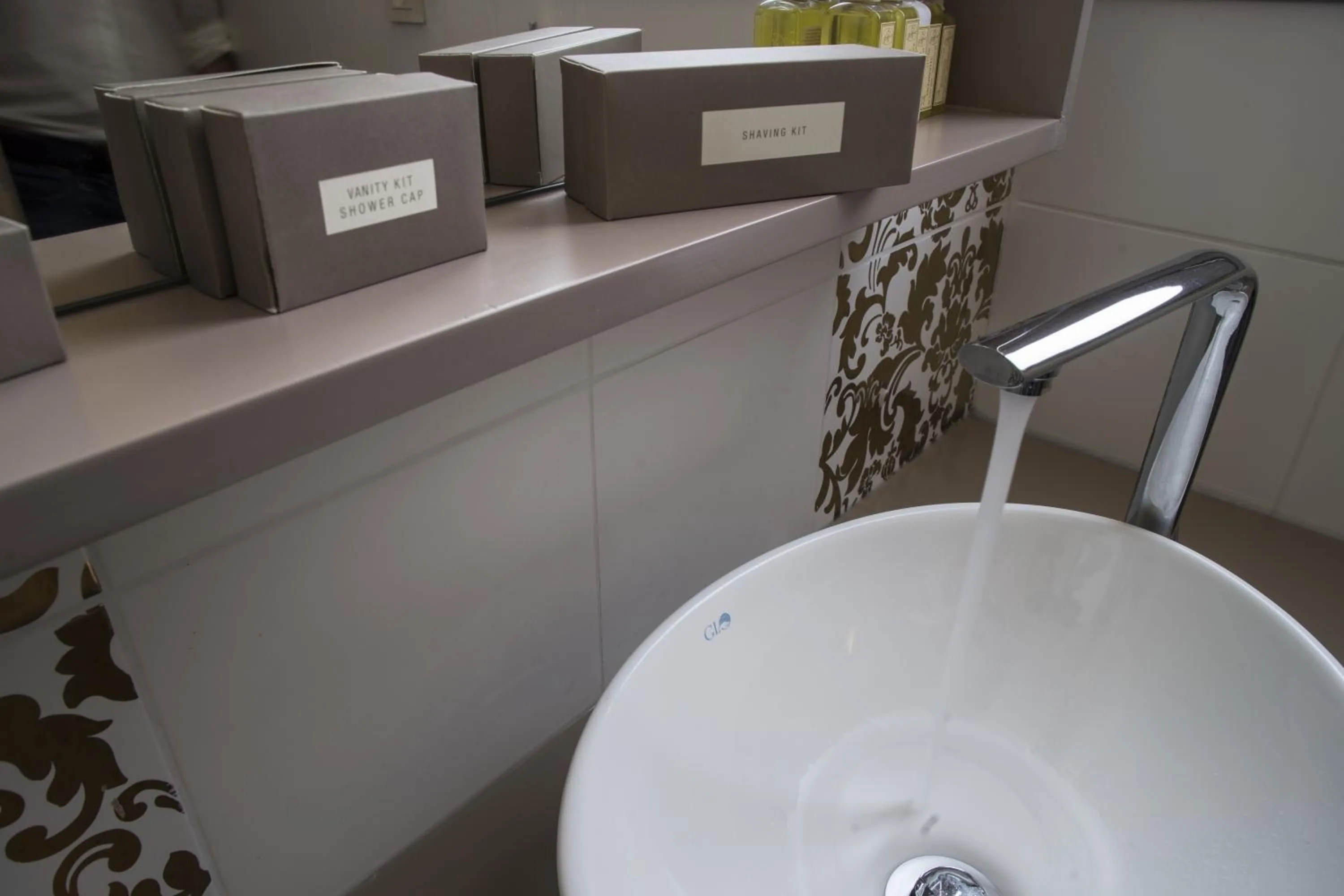 Toilet in Elia Potie