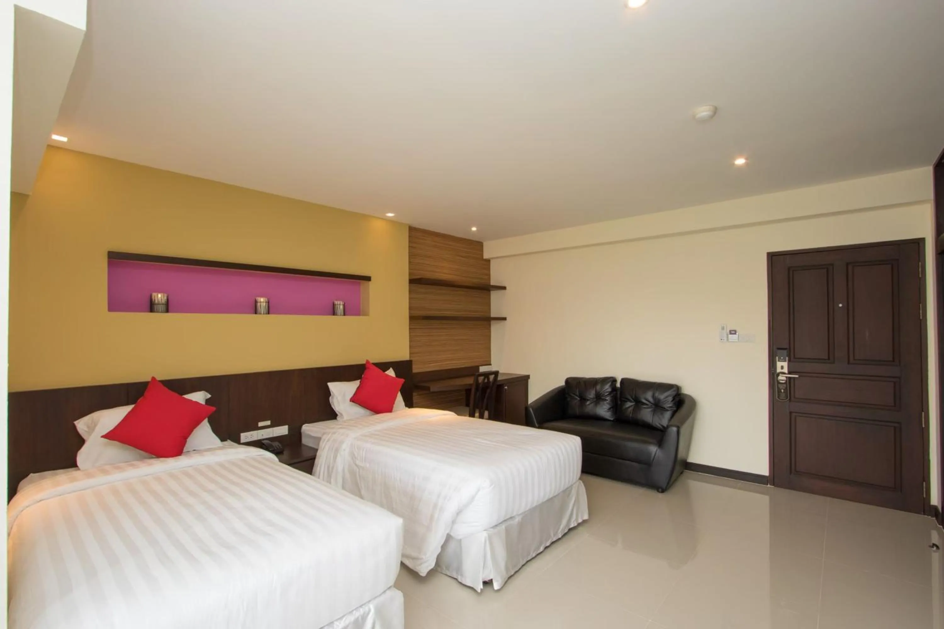 Bedroom, Bed in Chateau de Sukhumvit