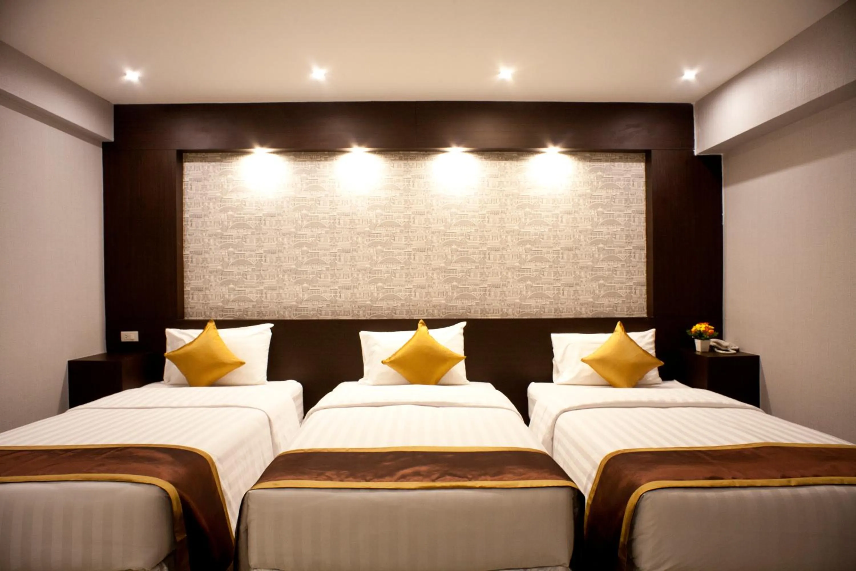 Bedroom, Bed in Chateau de Sukhumvit