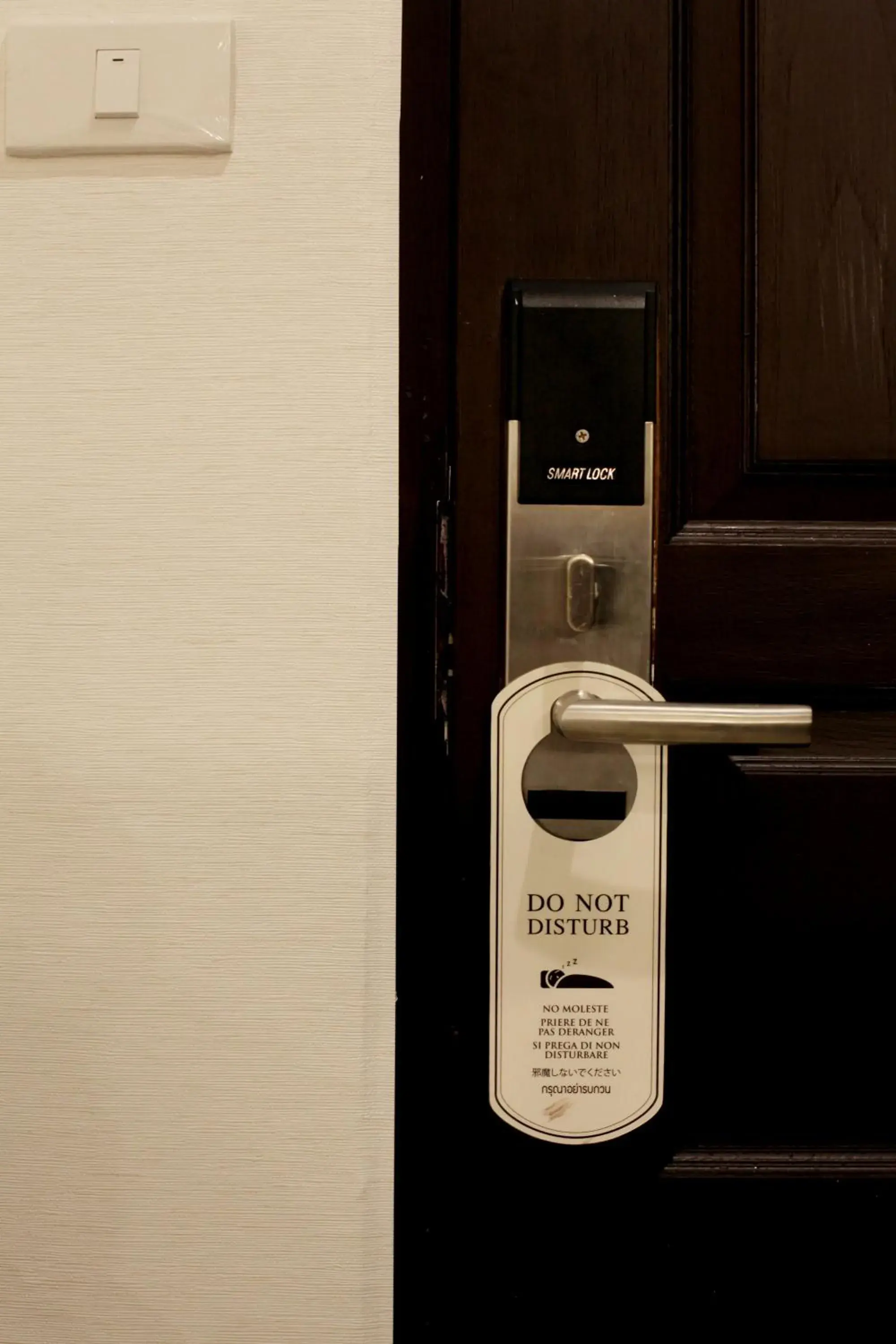 Property building in Chateau de Sukhumvit Property building in Chateau de Sukhumvit