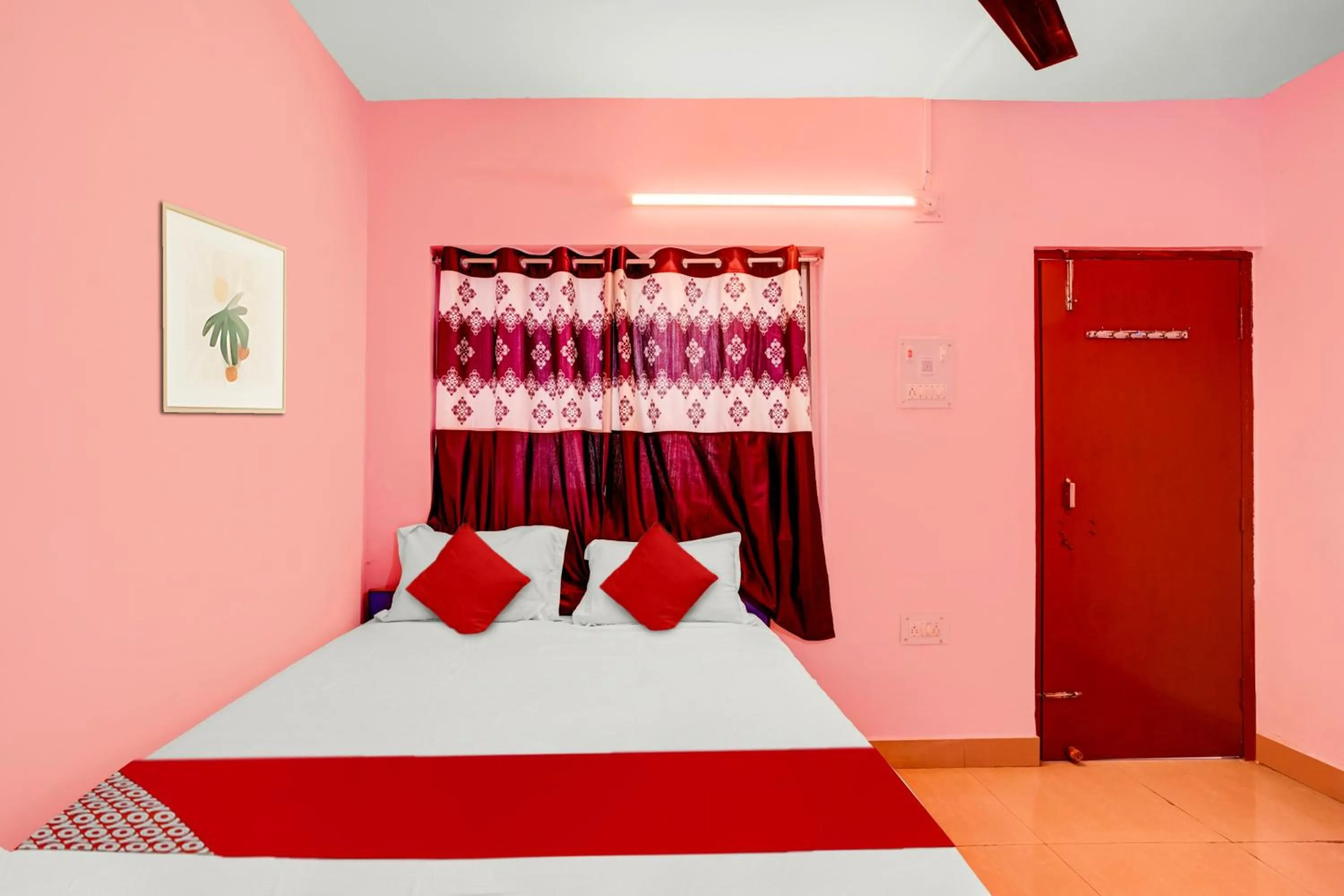 Bedroom in Hotel O LAXMI GUEST HOUSE