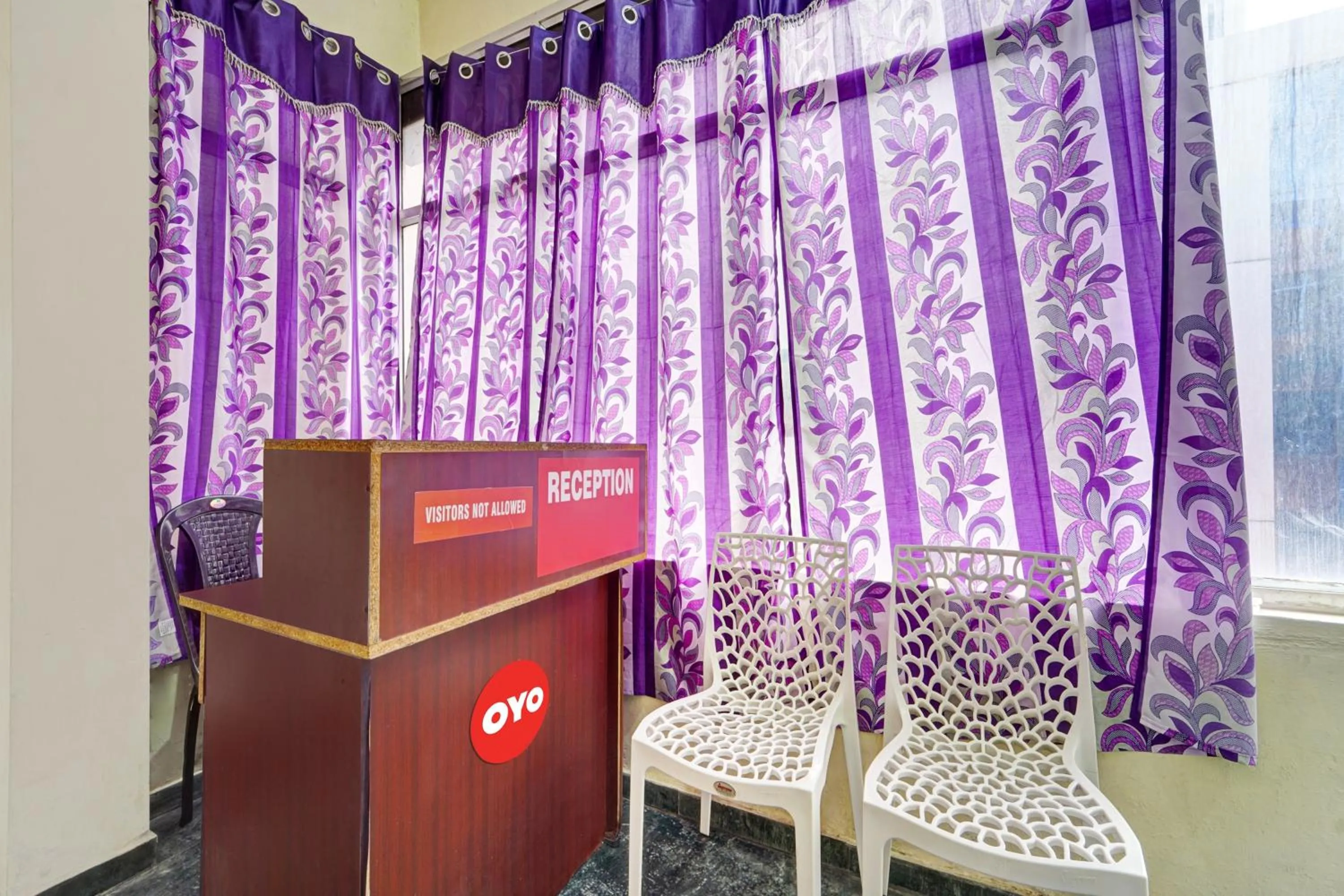 Lobby or reception in Hotel O Trident Inn