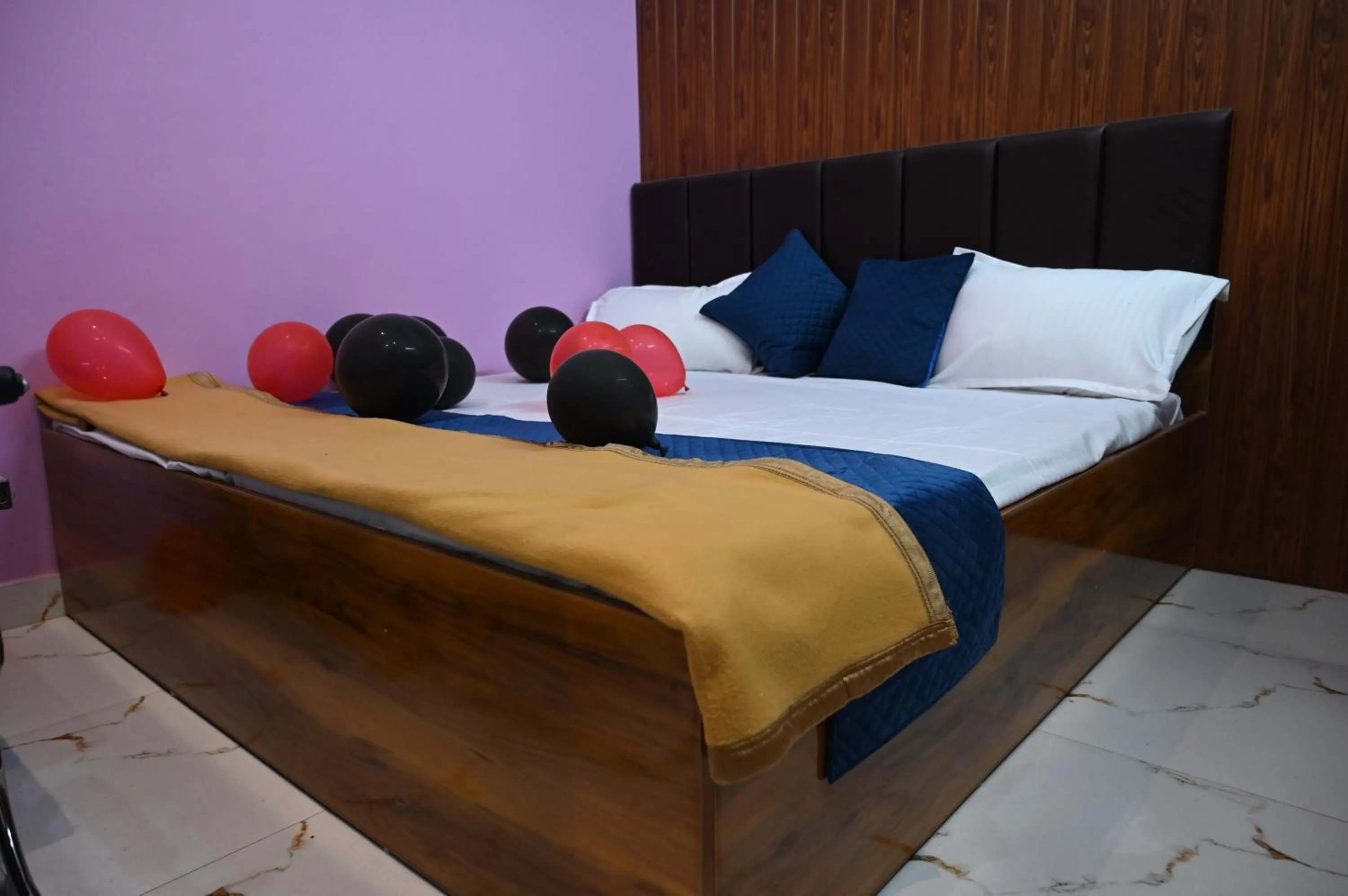 Bedroom, Bed in Hotel Ayodhya Paying Guest