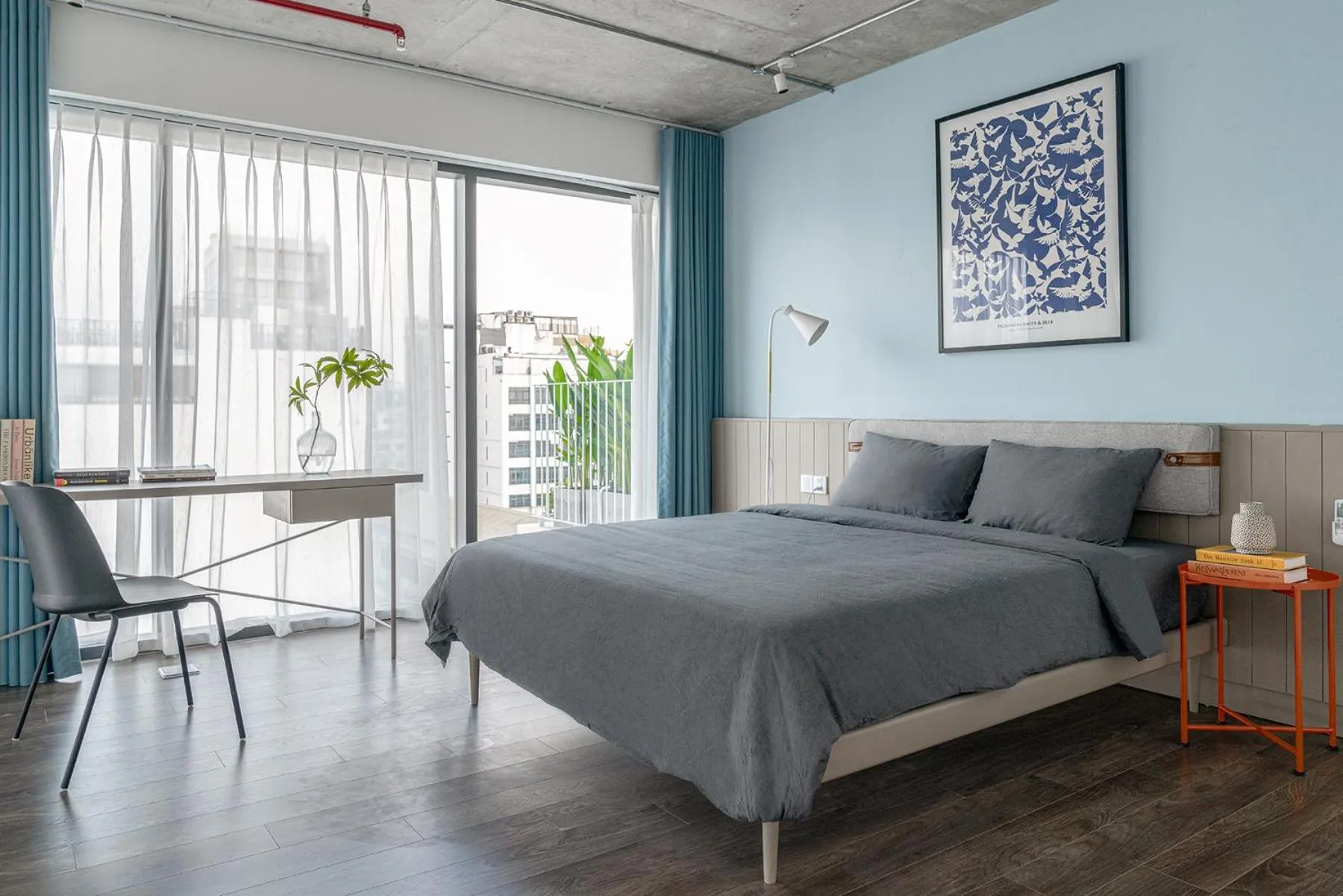 Bed in M Village Living Kỳ Đồng