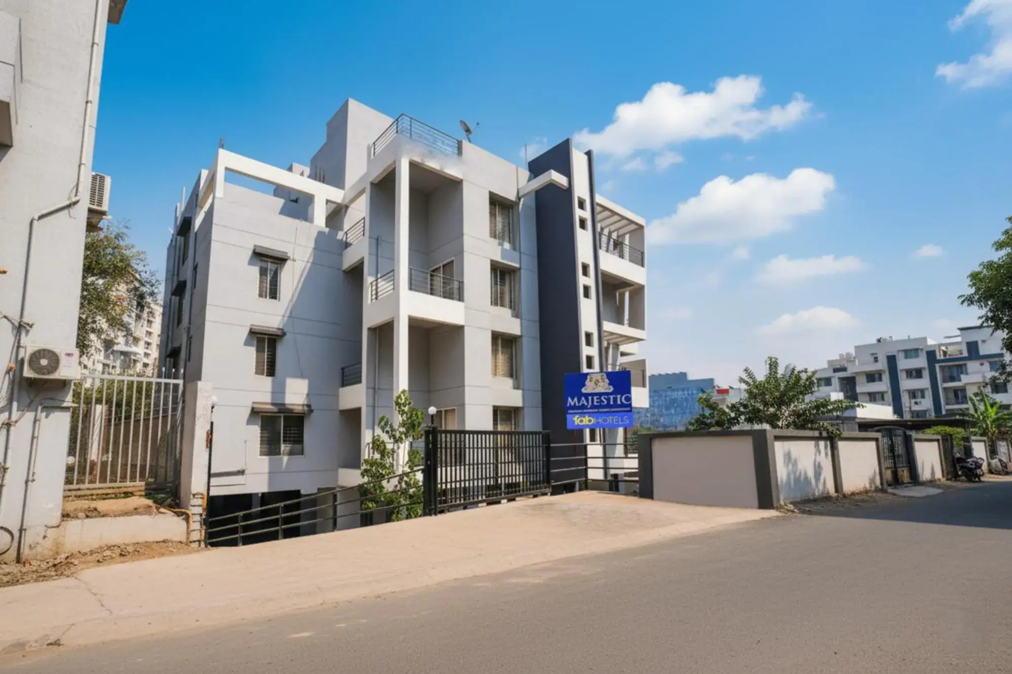 Property building in FabHotel Majestic Luxurious - Nr Rajaram Bhiku Pathare Stadium Property building in FabHotel Majestic Luxurious - Nr Rajaram Bhiku Pathare Stadium