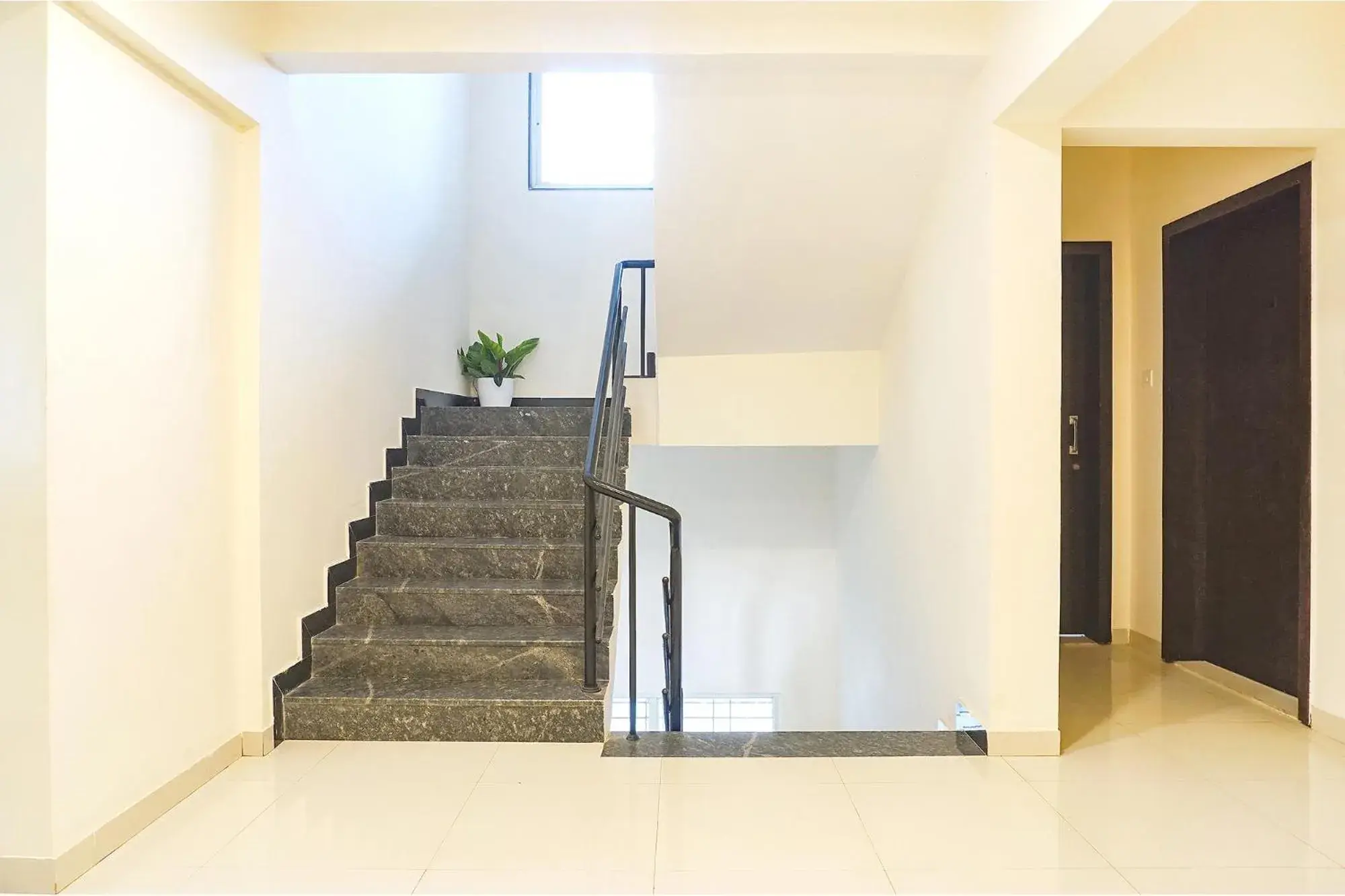 Lobby or reception in FabHotel Majestic Luxurious - Nr Rajaram Bhiku Pathare Stadium Lobby or reception in FabHotel Majestic Luxurious - Nr Rajaram Bhiku Pathare Stadium