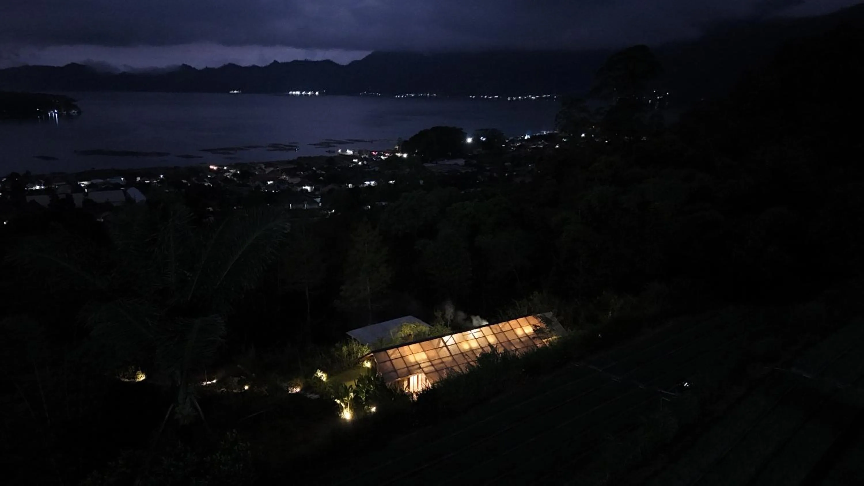 Night in Calidas Hill