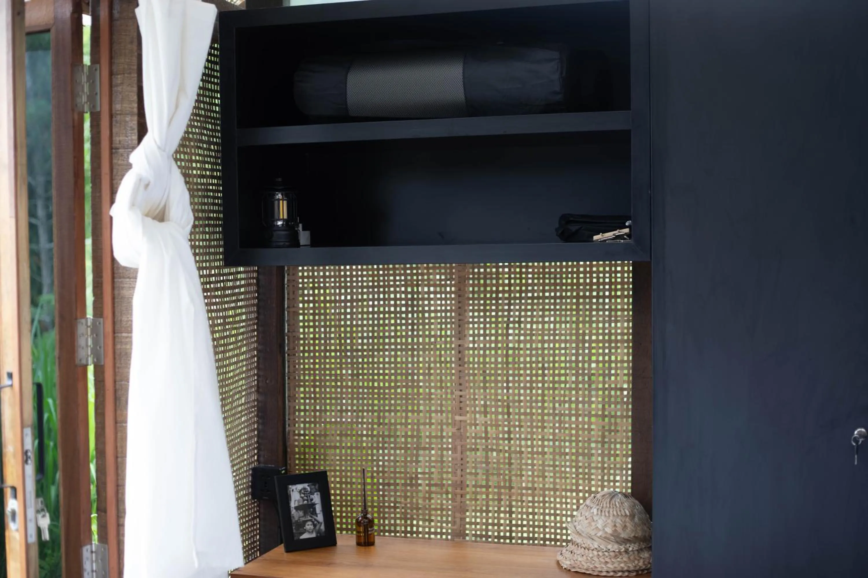 wardrobe in Calidas Hill