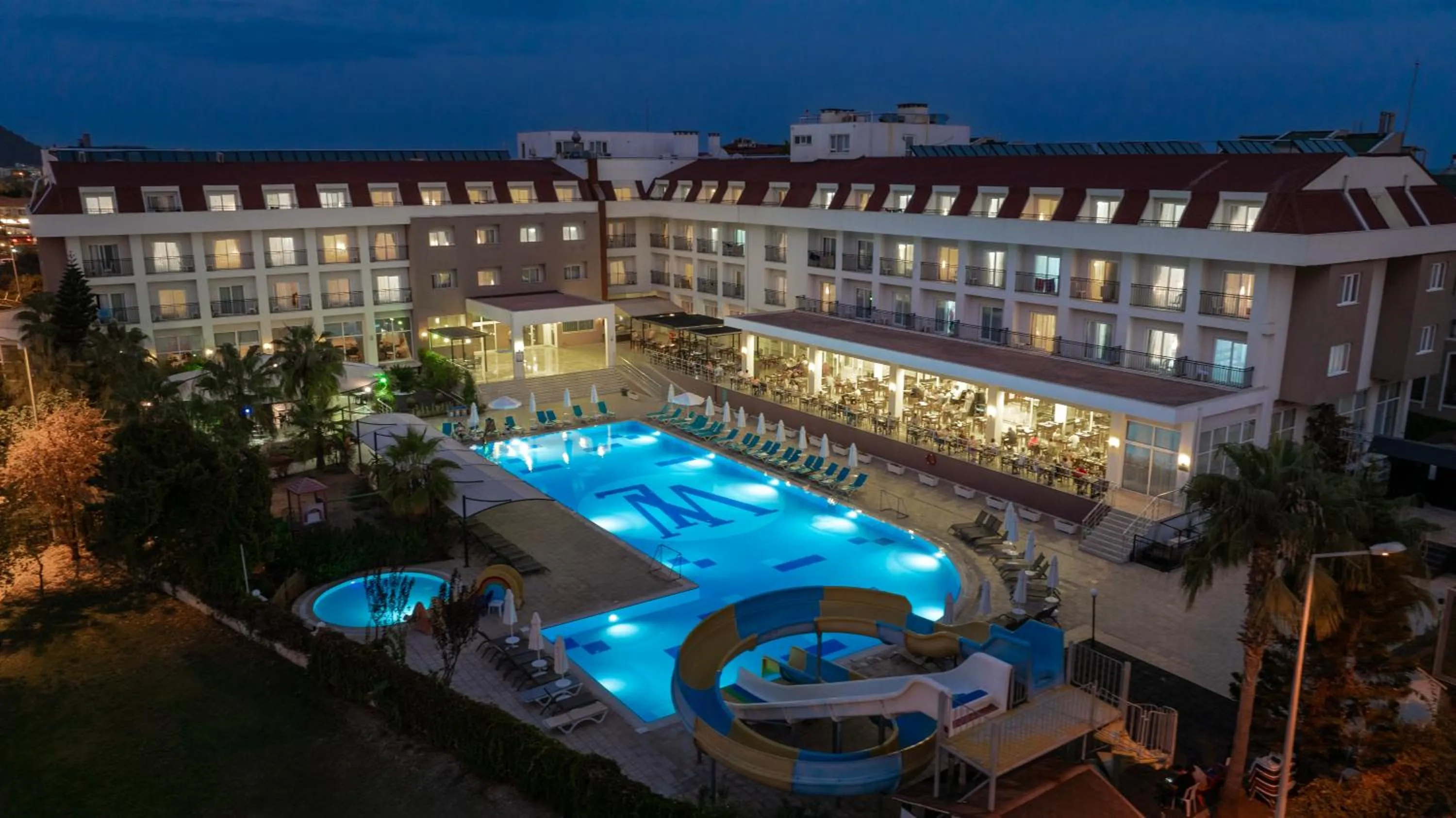 Night in White Lilyum Hotel - All Inclusive