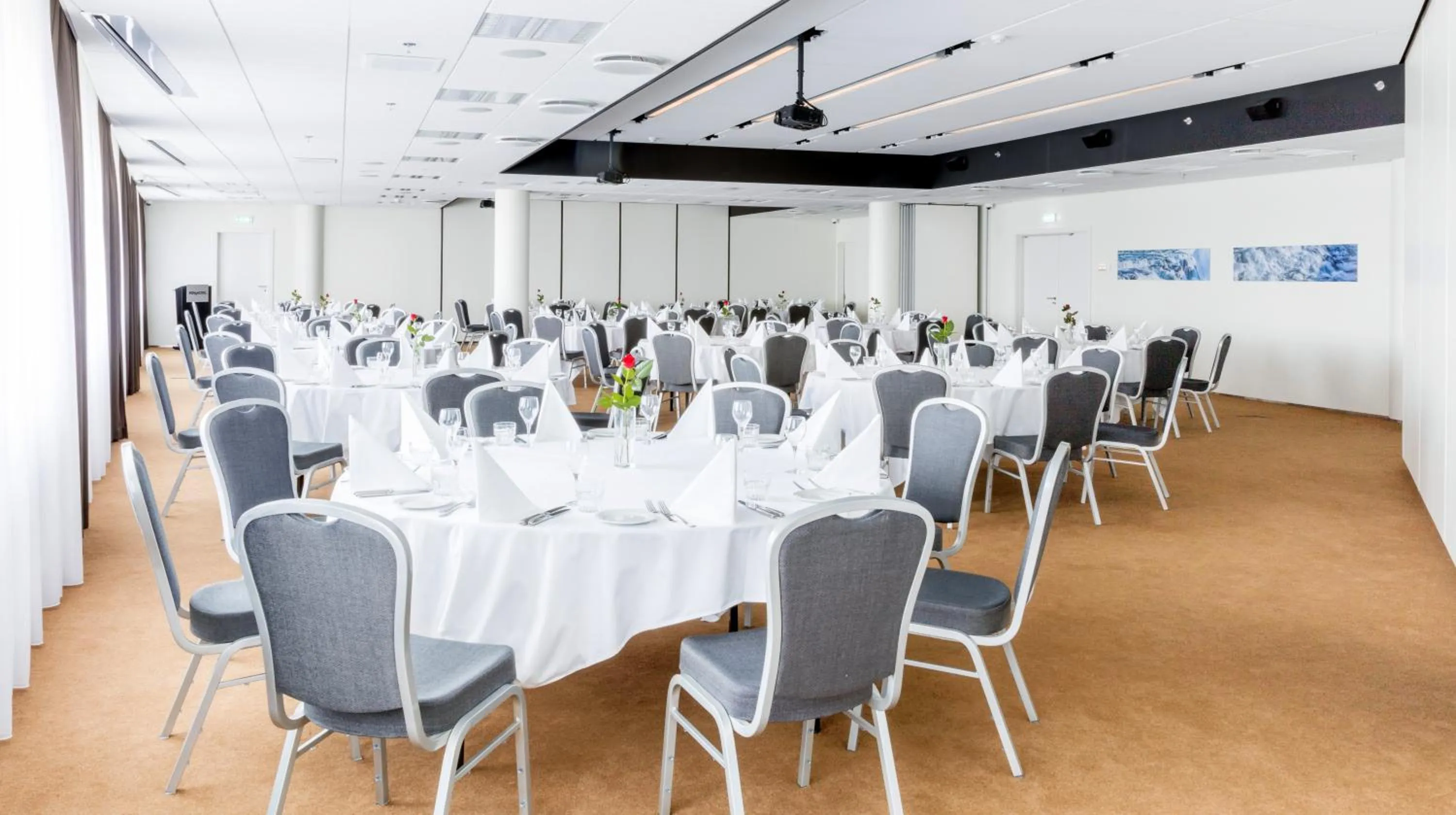 Business facilities in Fosshotel Reykjavík