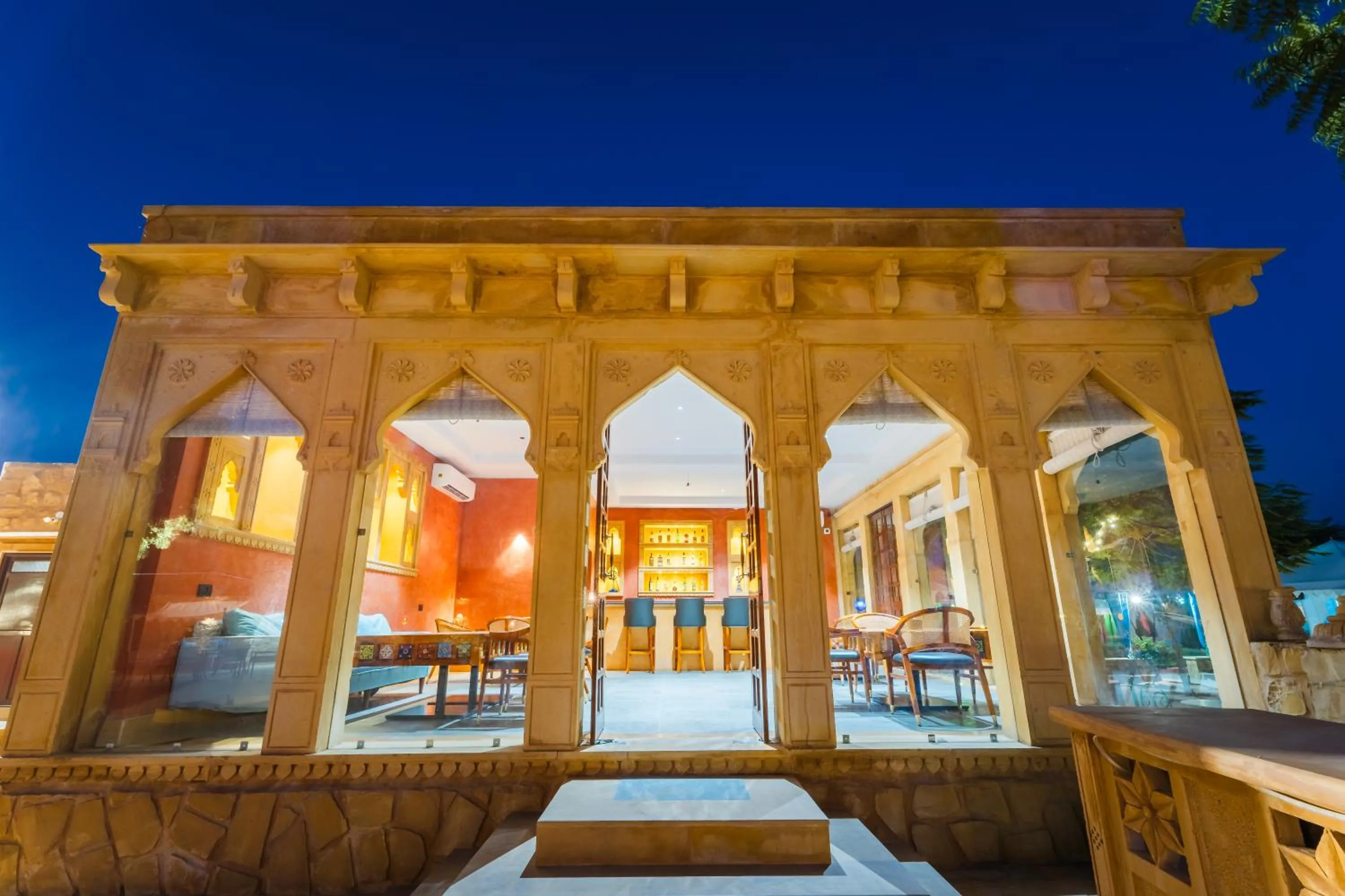 Lounge or bar in The Mama's Resort & Camp