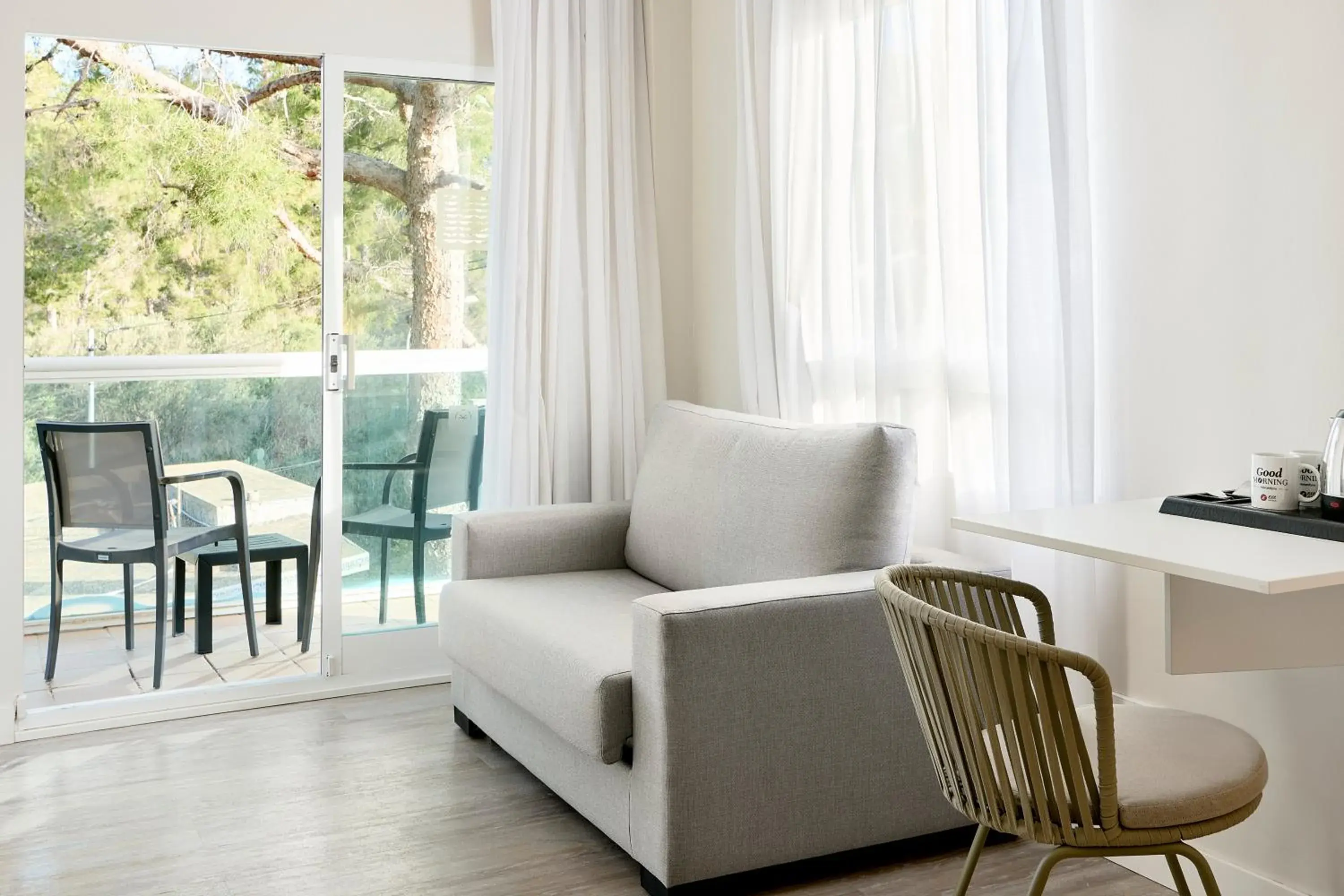 Living room in Exe Portals Nous Living room in Exe Portals Nous