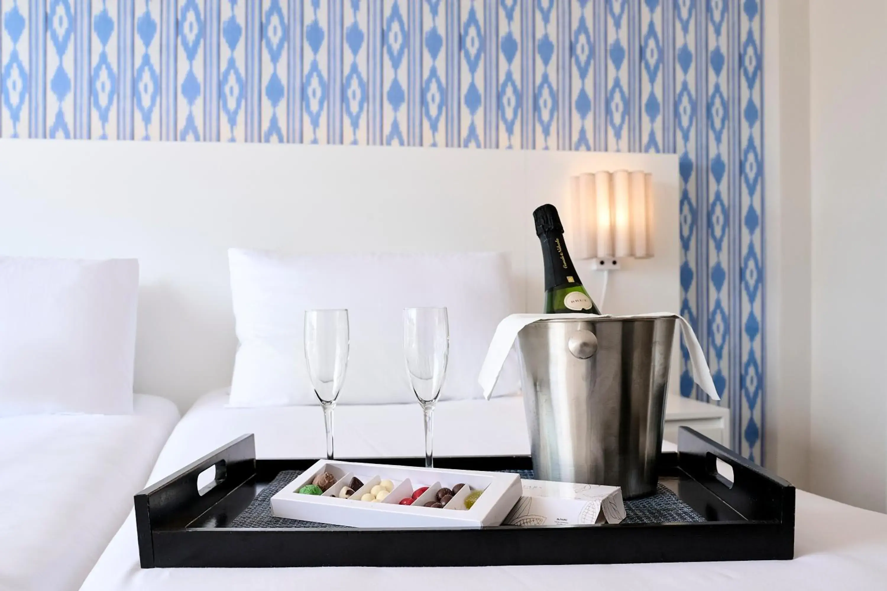 Deluxe Room in Exe Portals Nous Deluxe Room in Exe Portals Nous