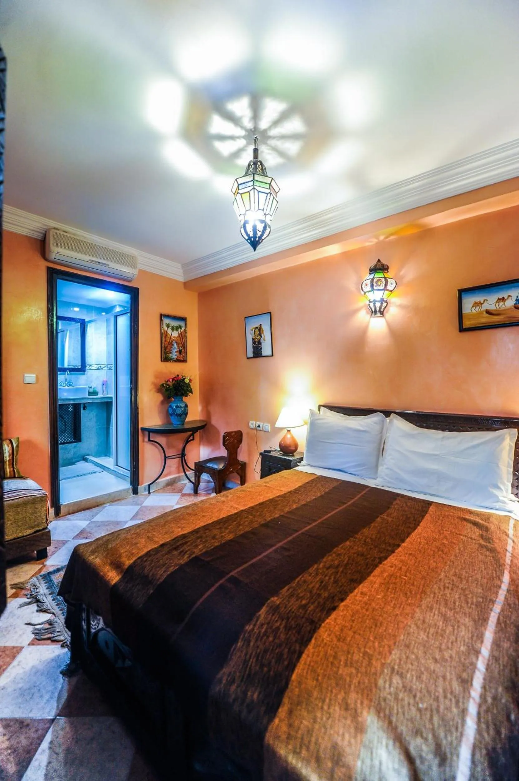 Bed in Riad Errabii & Spa