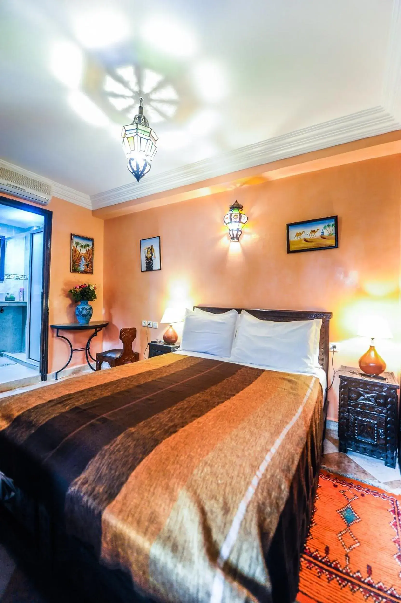 Bed in Riad Errabii & Spa Bed in Riad Errabii & Spa
