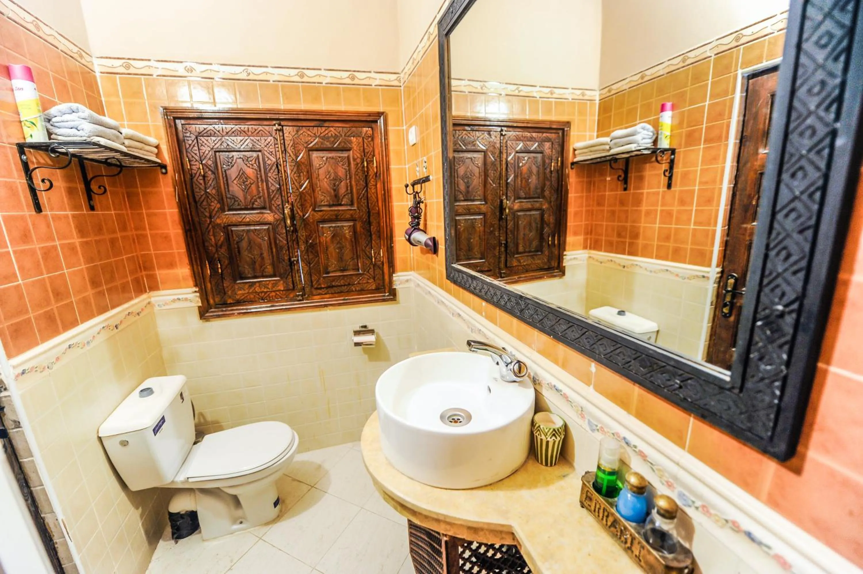 Bathroom in Riad Errabii & Spa