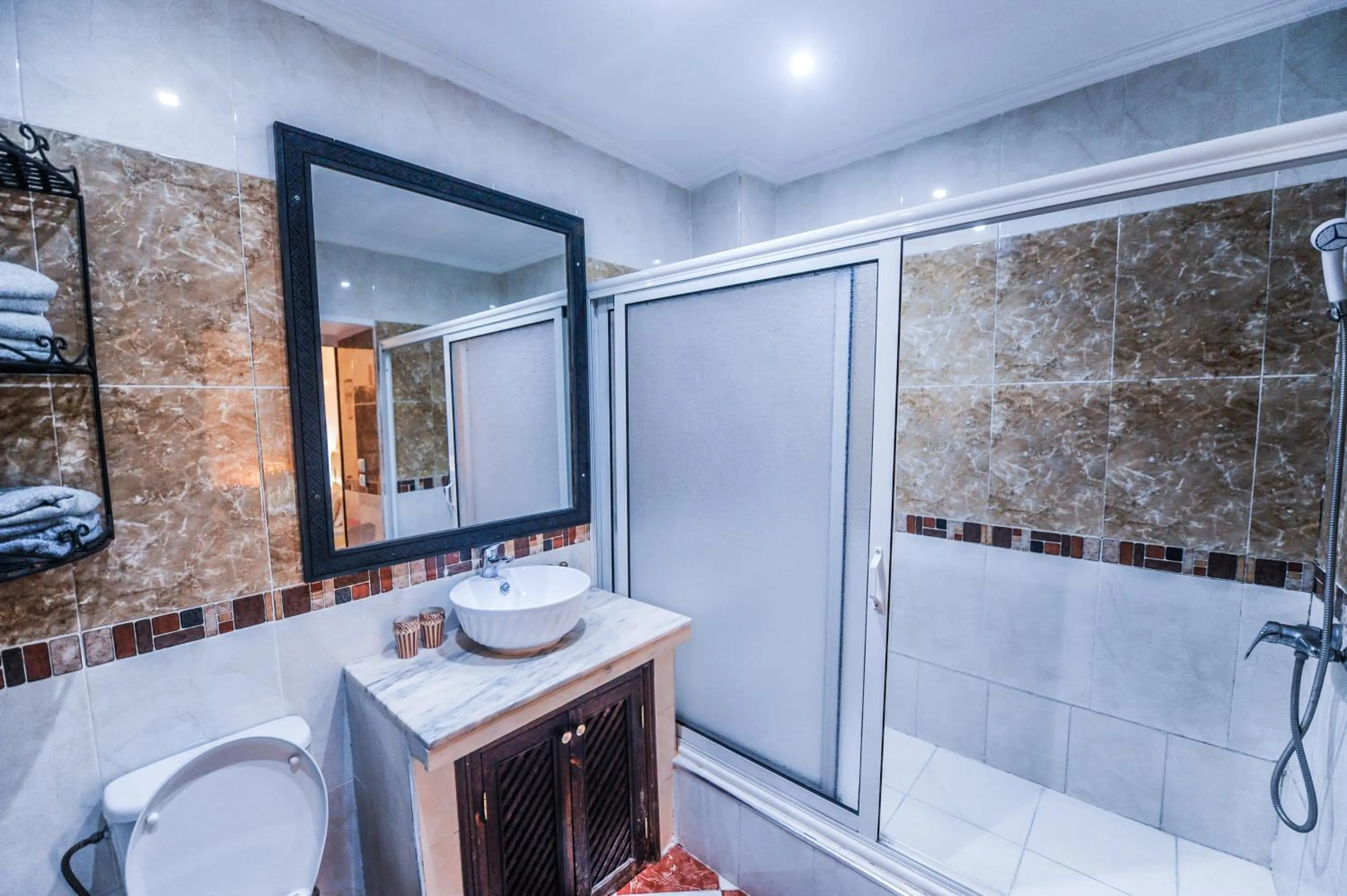 Bathroom in Riad Errabii & Spa