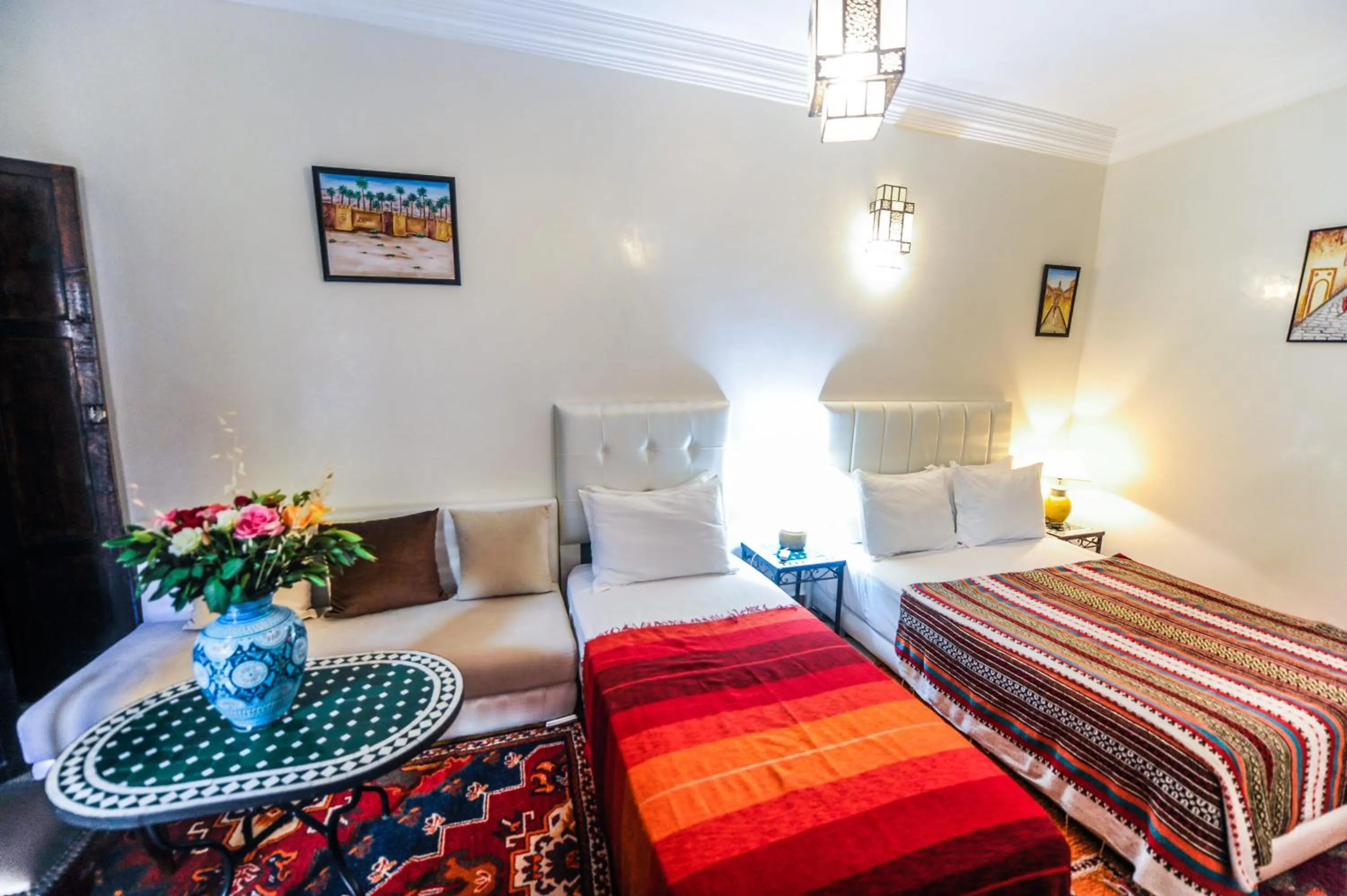 Photo of the whole room, Bed in Riad Errabii & Spa