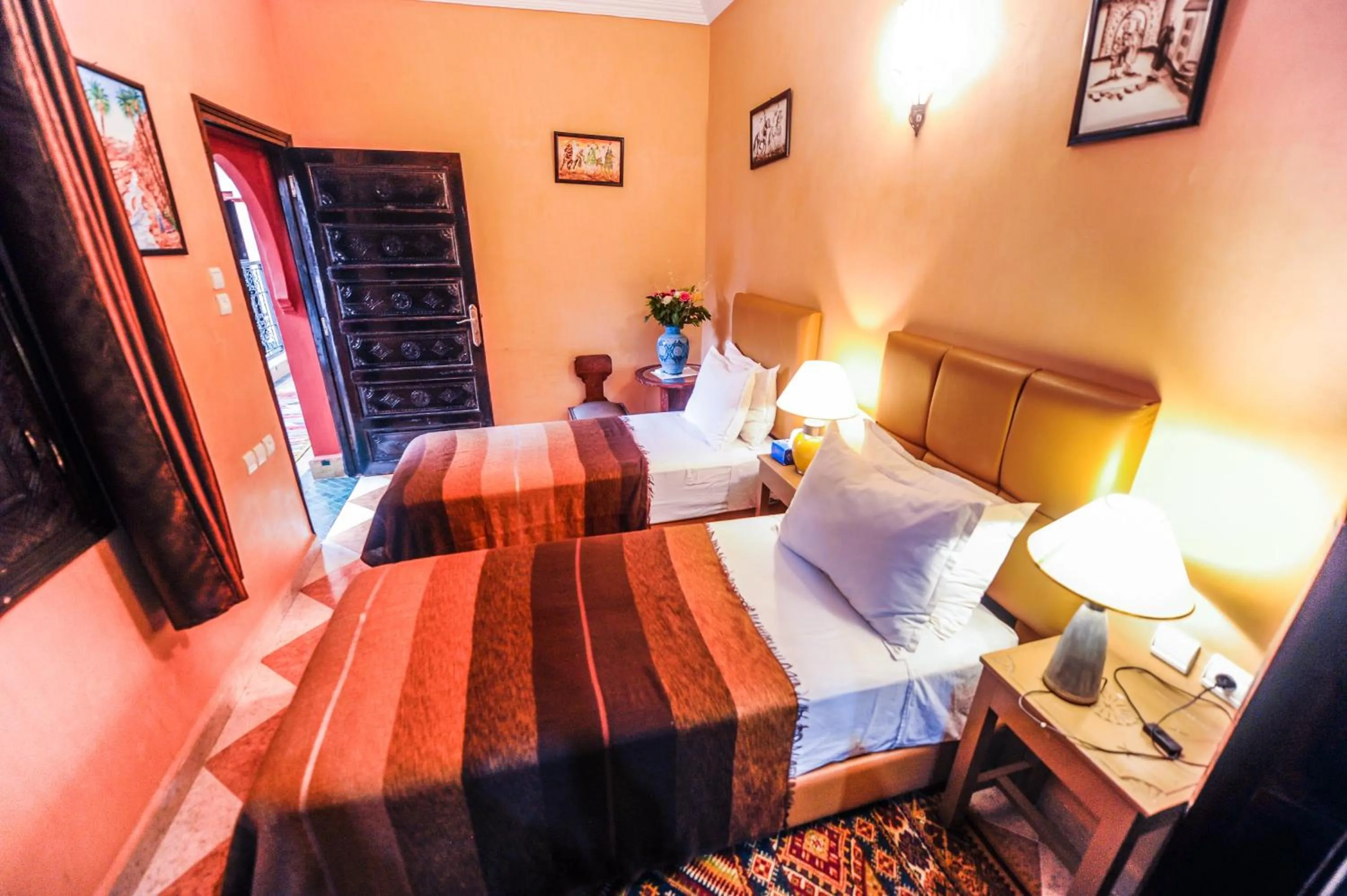 Photo of the whole room, Bed in Riad Errabii & Spa