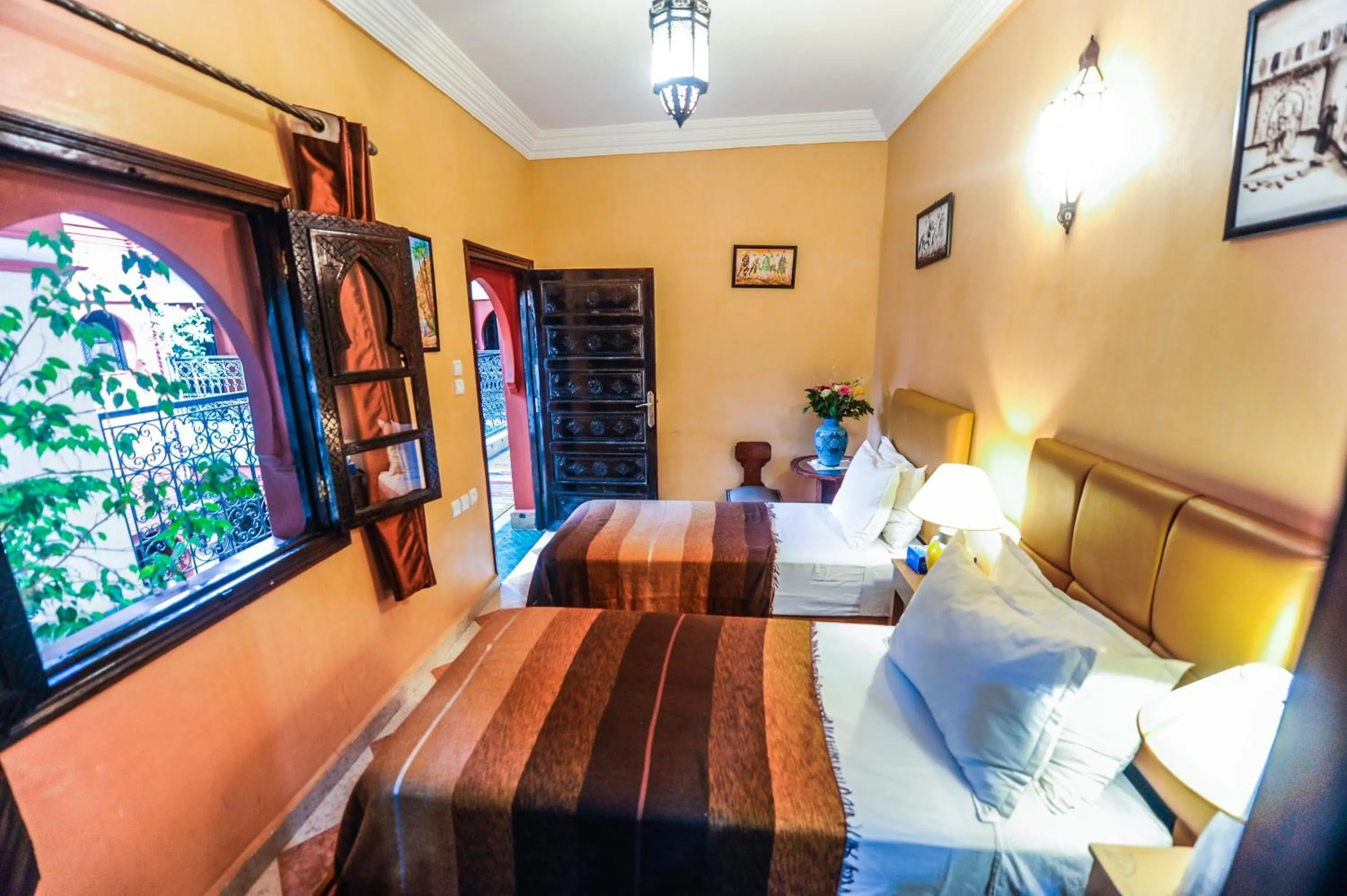 Photo of the whole room, Bed in Riad Errabii & Spa