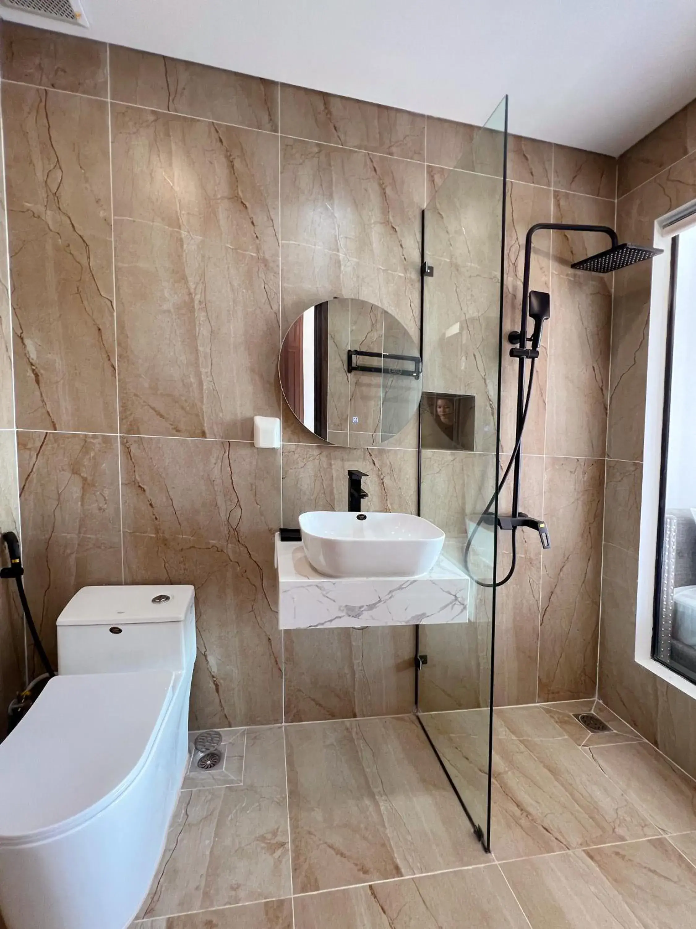 Deluxe Double or Twin Room in Legacy Hotel - Grand World Phú Quốc Deluxe Double or Twin Room in Legacy Hotel - Grand World Phú Quốc
