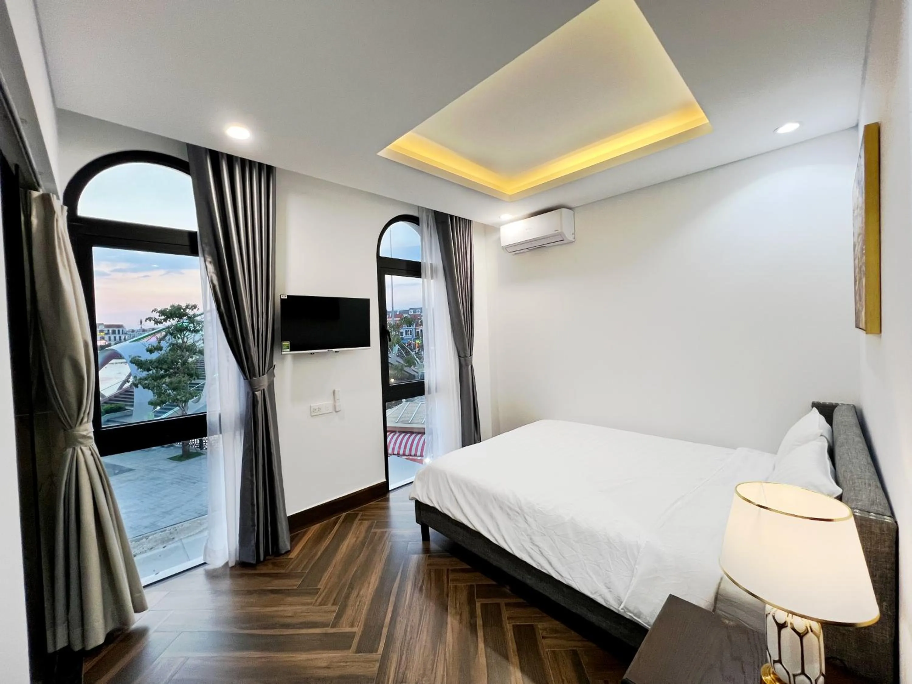 Bed in Legacy Hotel - Grand World Phú Quốc