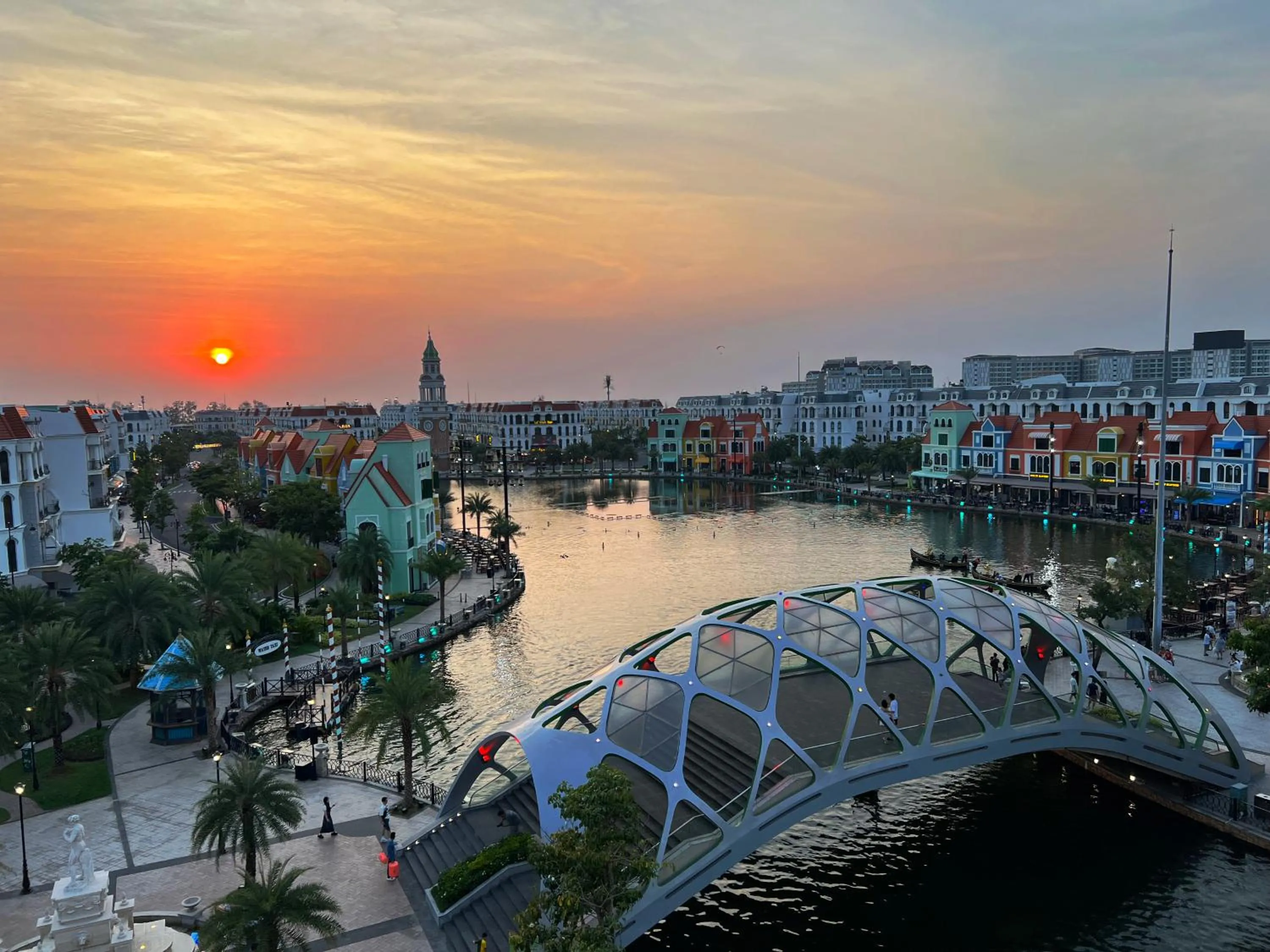 Legacy Hotel - Grand World Phú Quốc