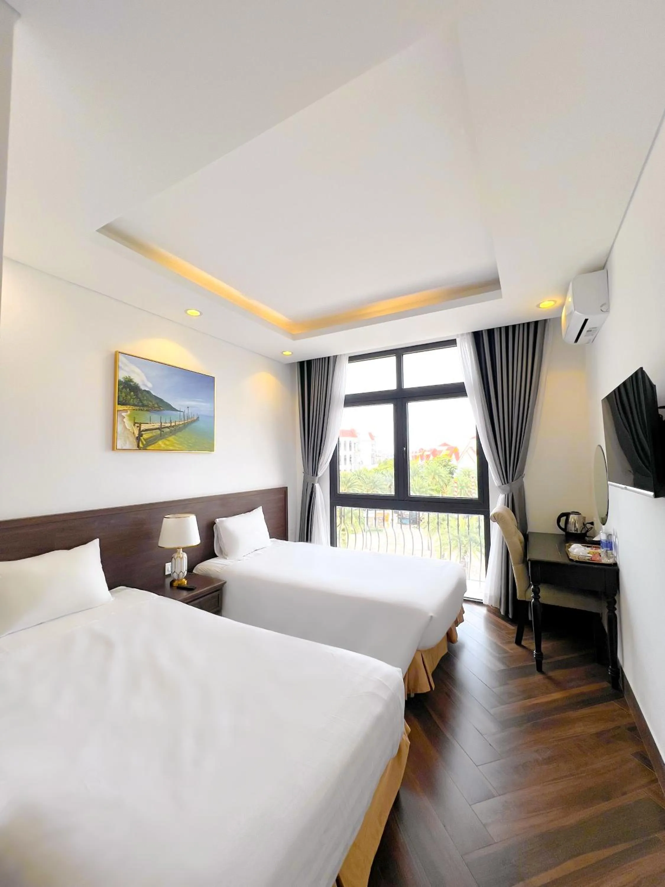 Bed in Legacy Hotel - Grand World Phú Quốc
