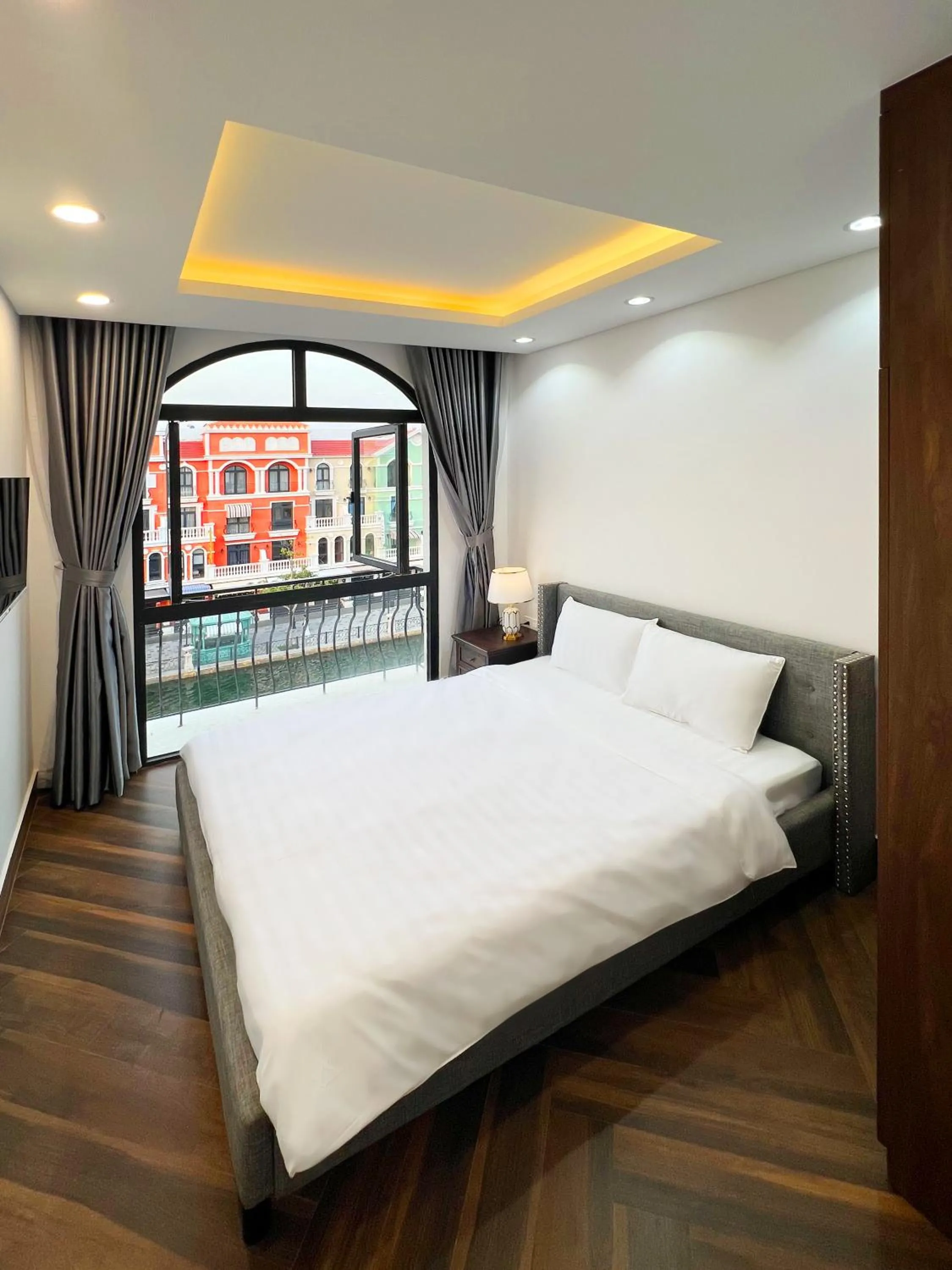 Bed in Legacy Hotel - Grand World Phú Quốc