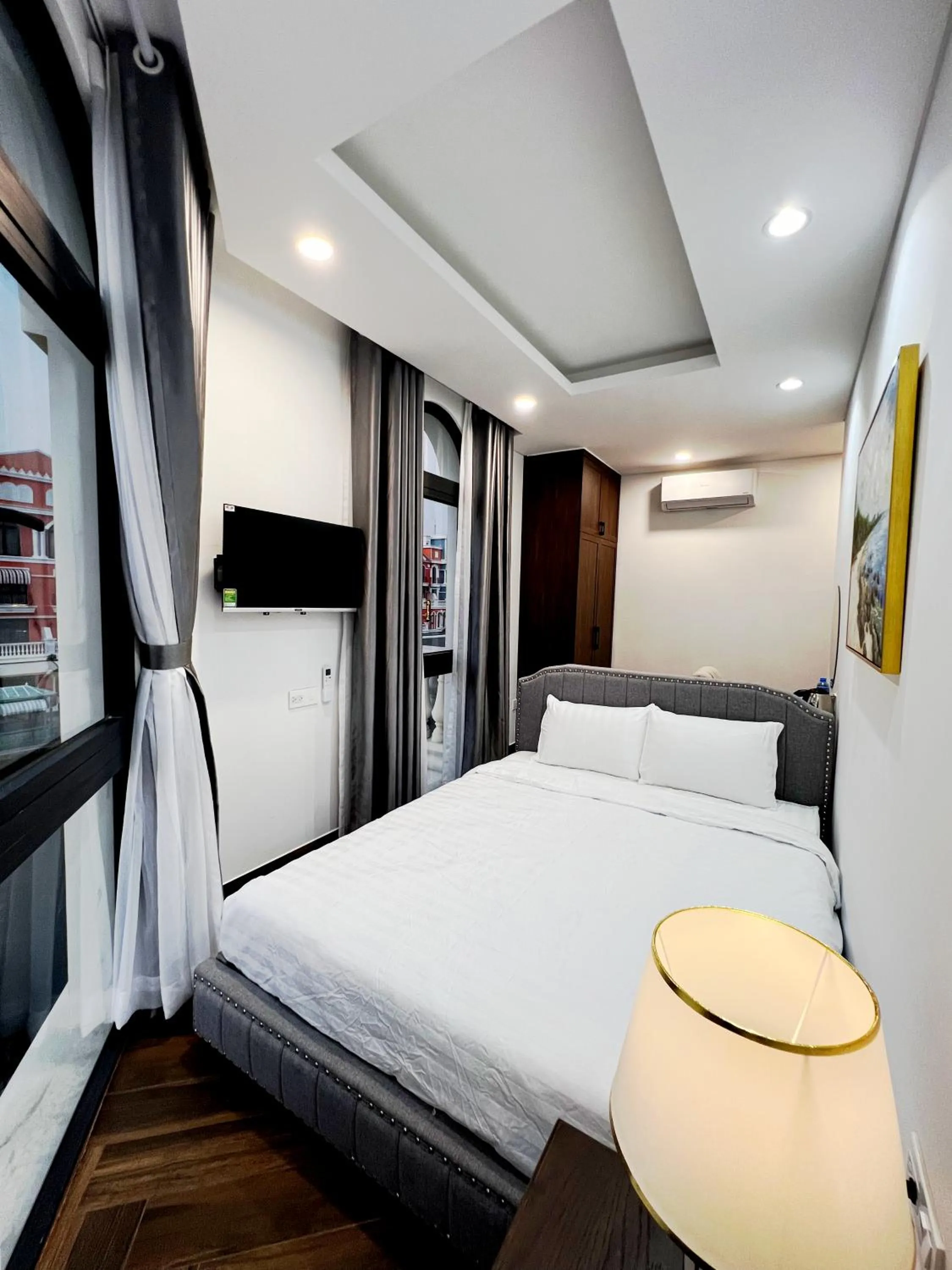 Bed in Legacy Hotel - Grand World Phú Quốc