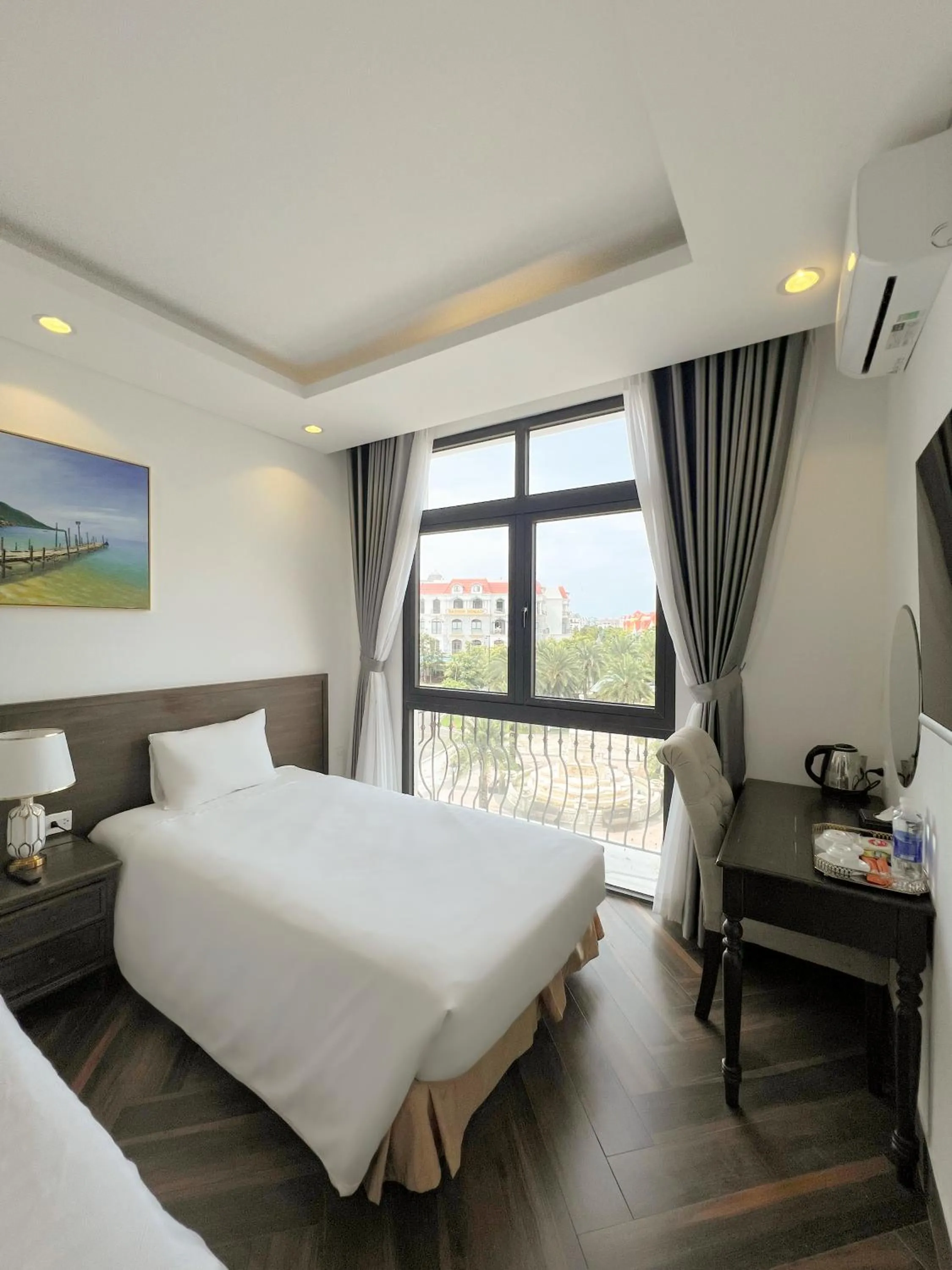 Bed in Legacy Hotel - Grand World Phú Quốc
