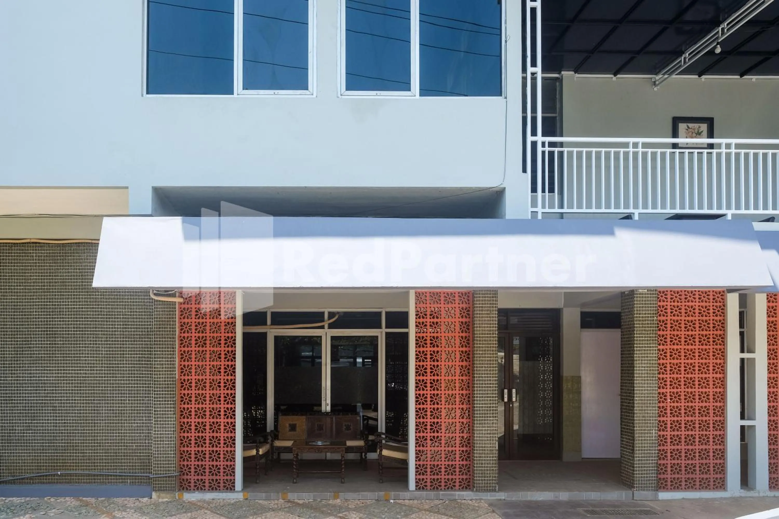 Kostel Satu Semarang RedPartner