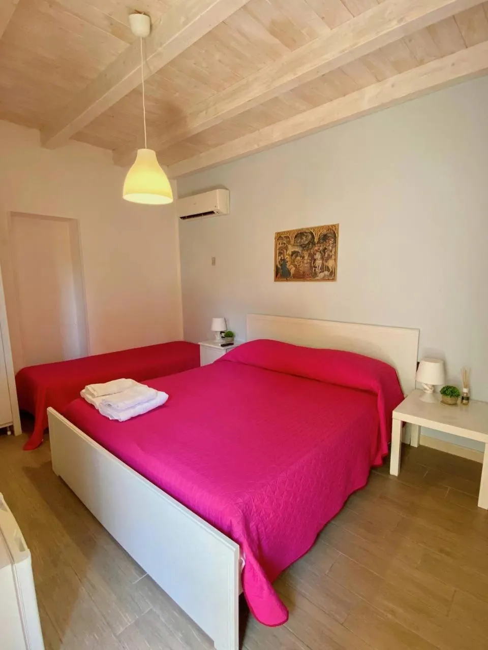 Bedroom, Bed in B&B Pelagos