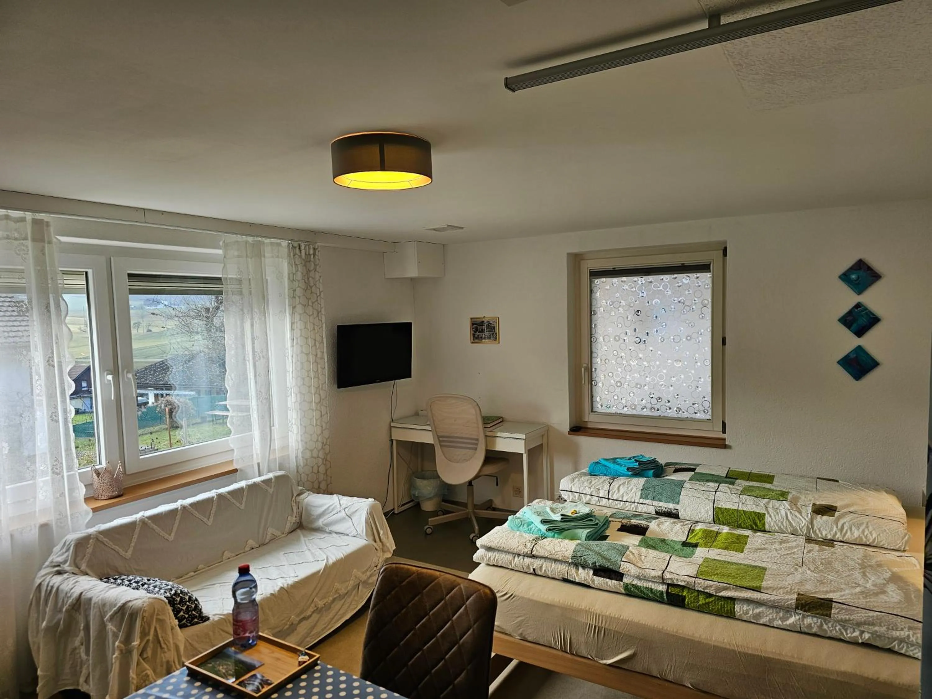 Photo of the whole room in BnB Mönthal im Jurapark