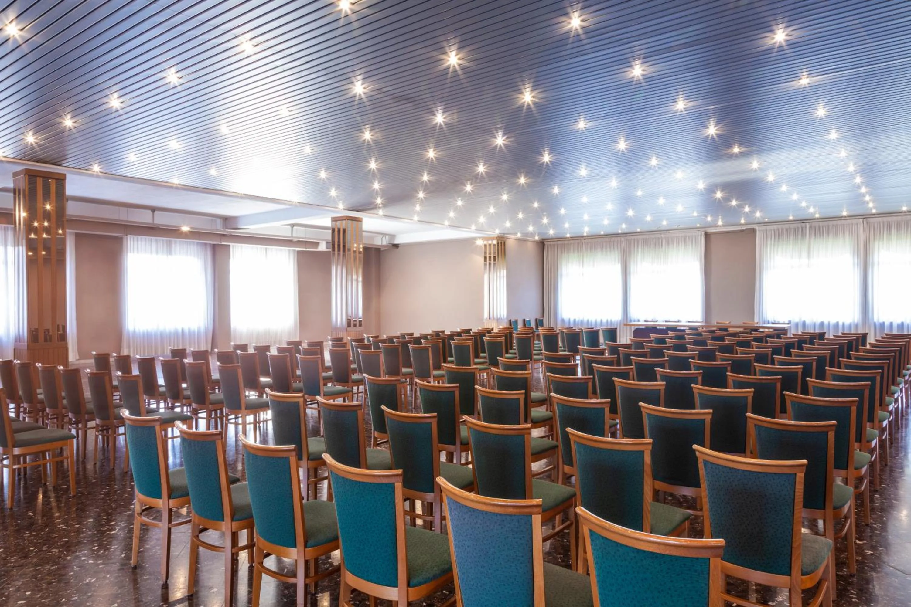 Meeting/conference room in ibis styles Trani