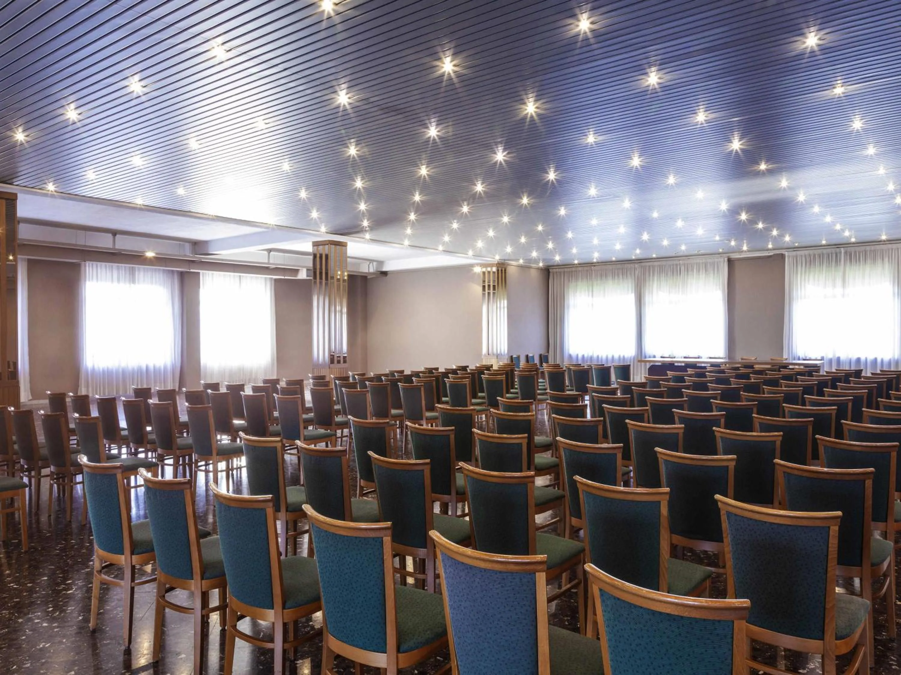 Meeting/conference room in ibis styles Trani