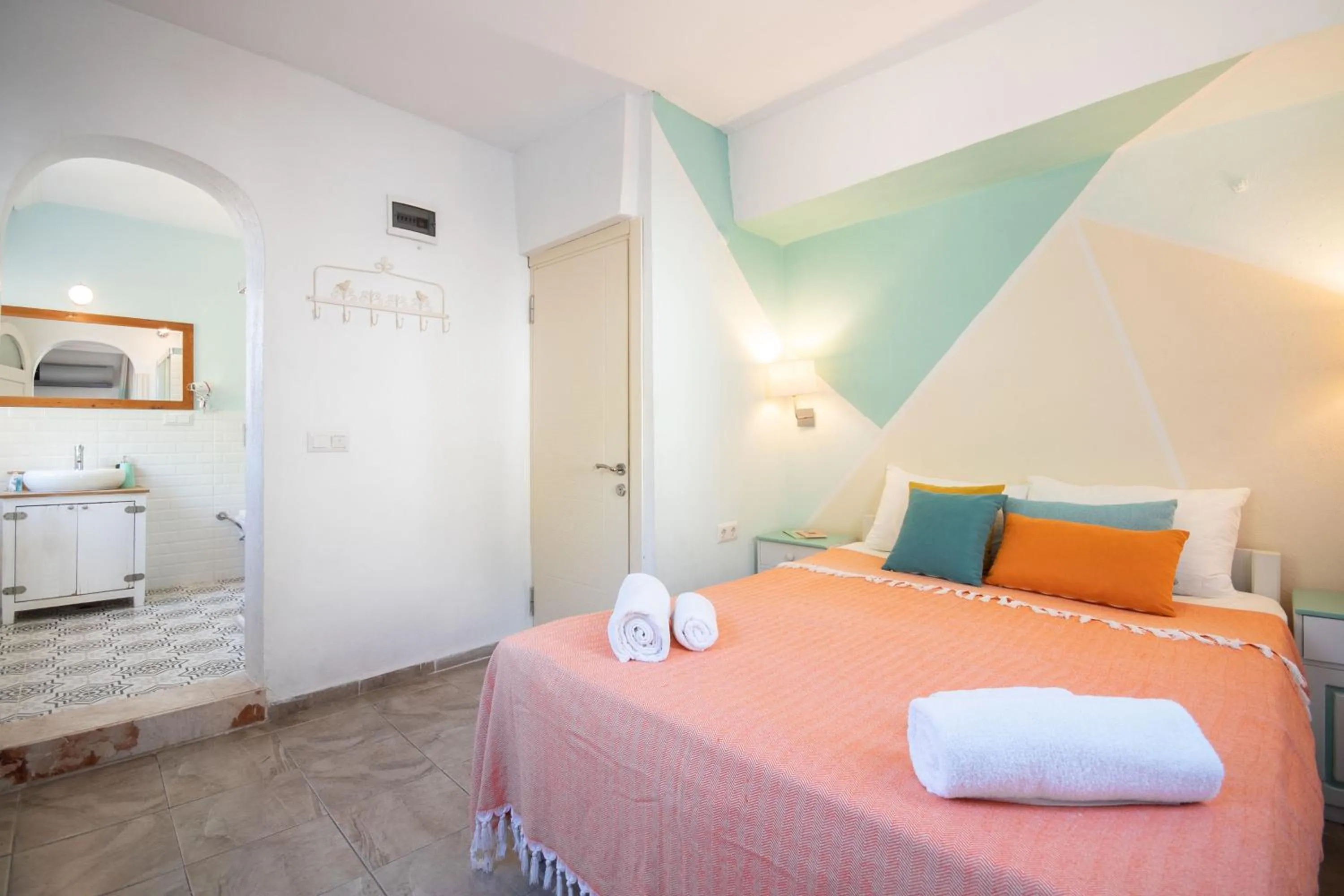 Bed in Kuytu Bed & Breakfast