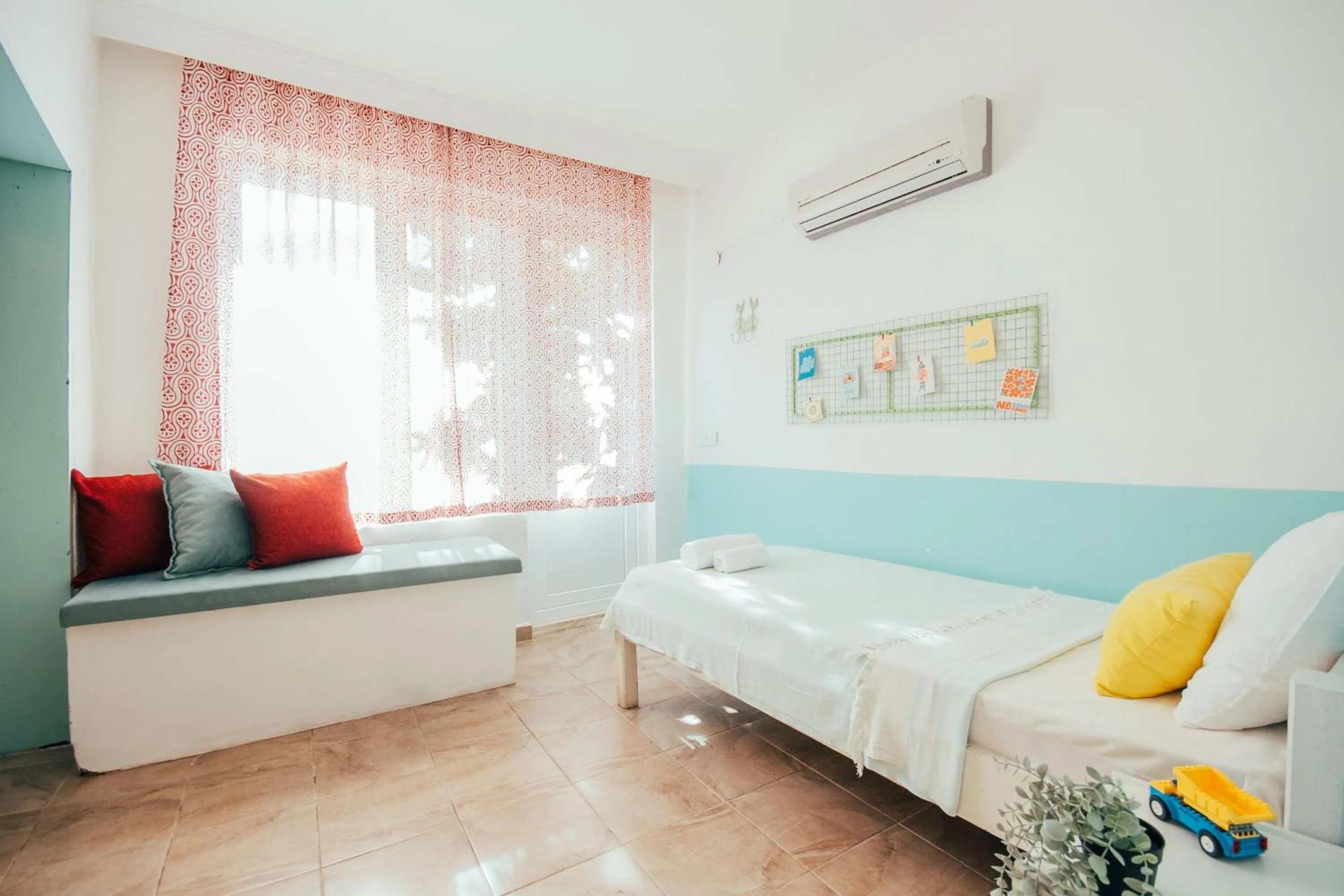 Bed in Kuytu Bed & Breakfast