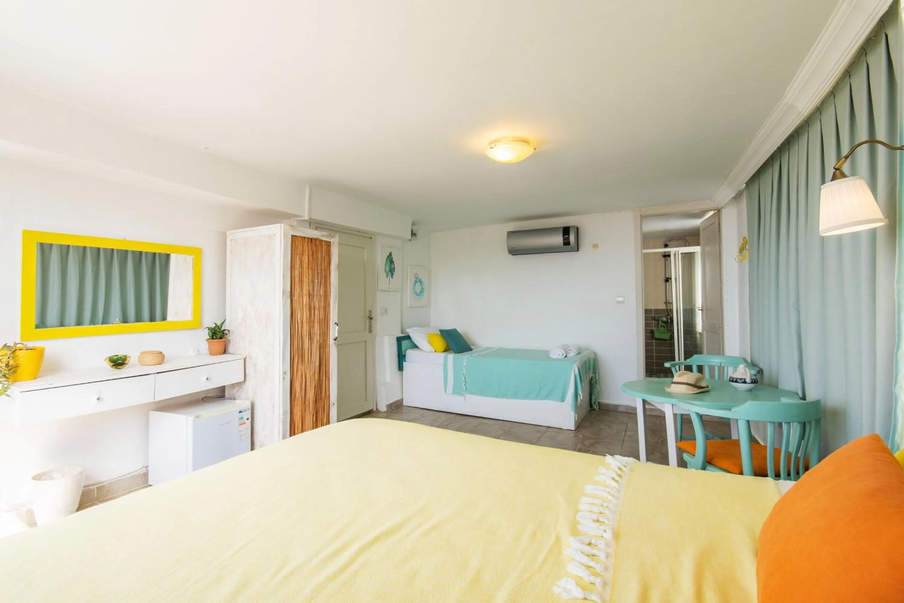 Bed in Kuytu Bed & Breakfast