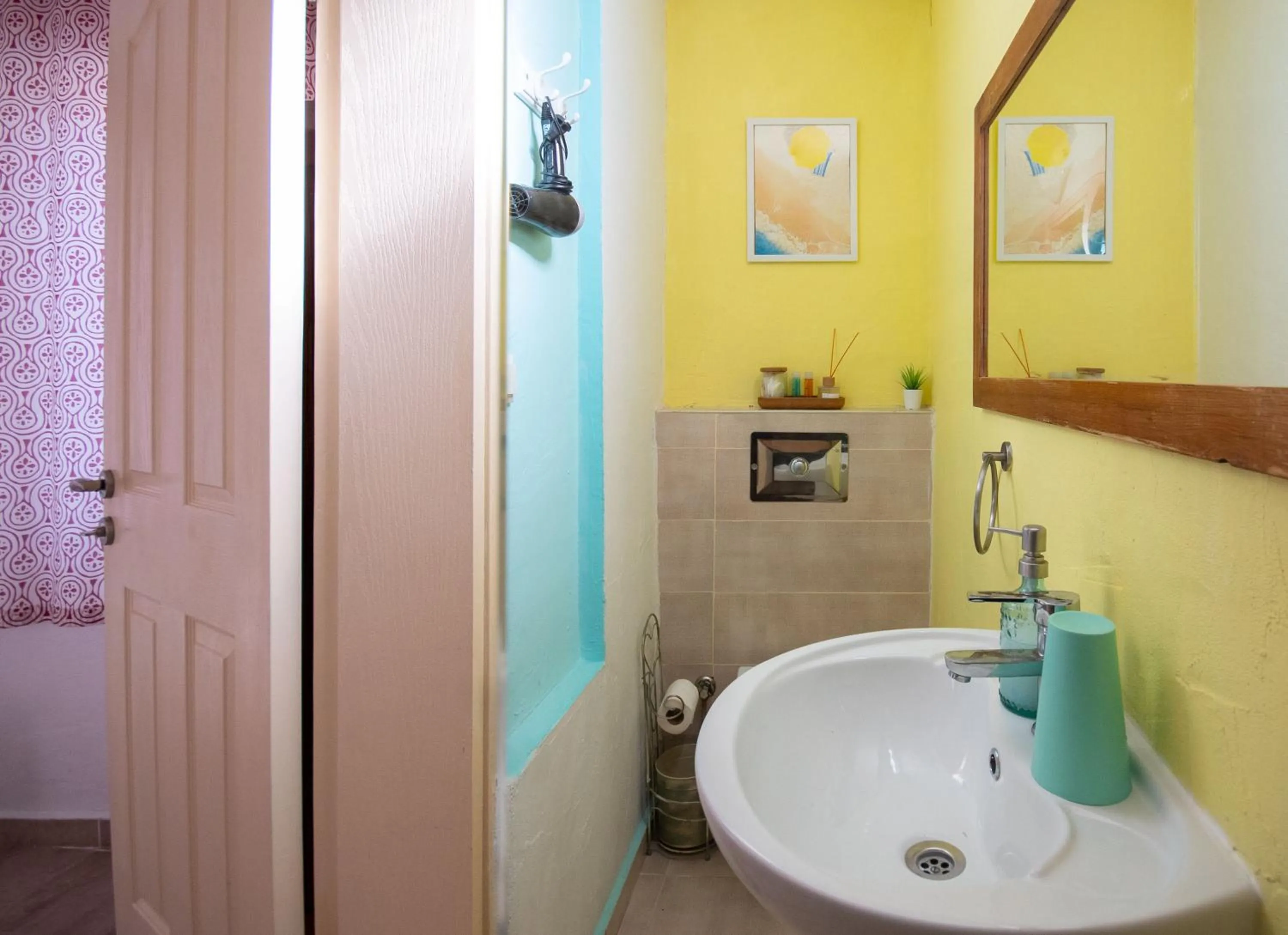 Kuytu Bed & Breakfast