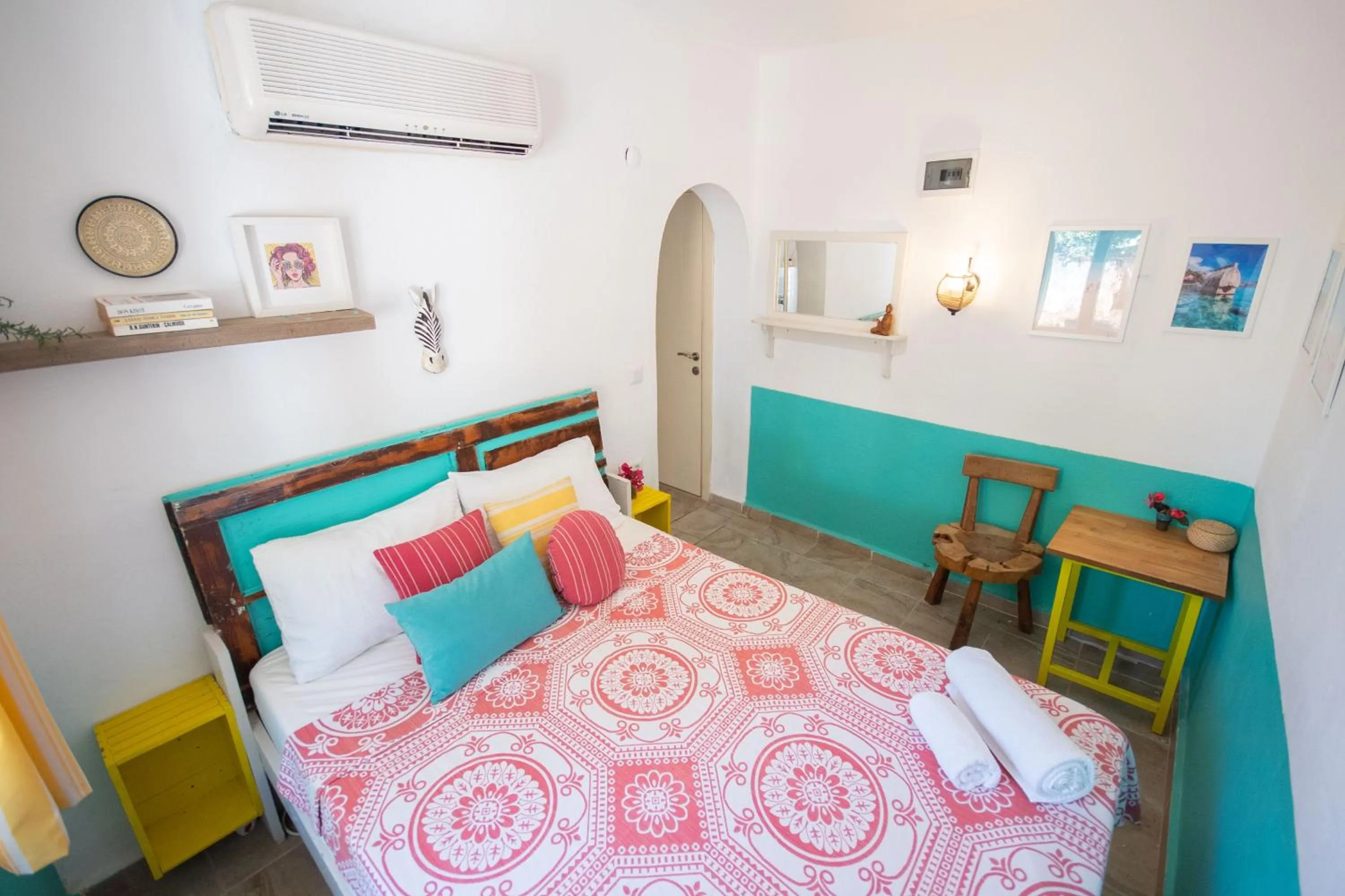 Bed in Kuytu Bed & Breakfast