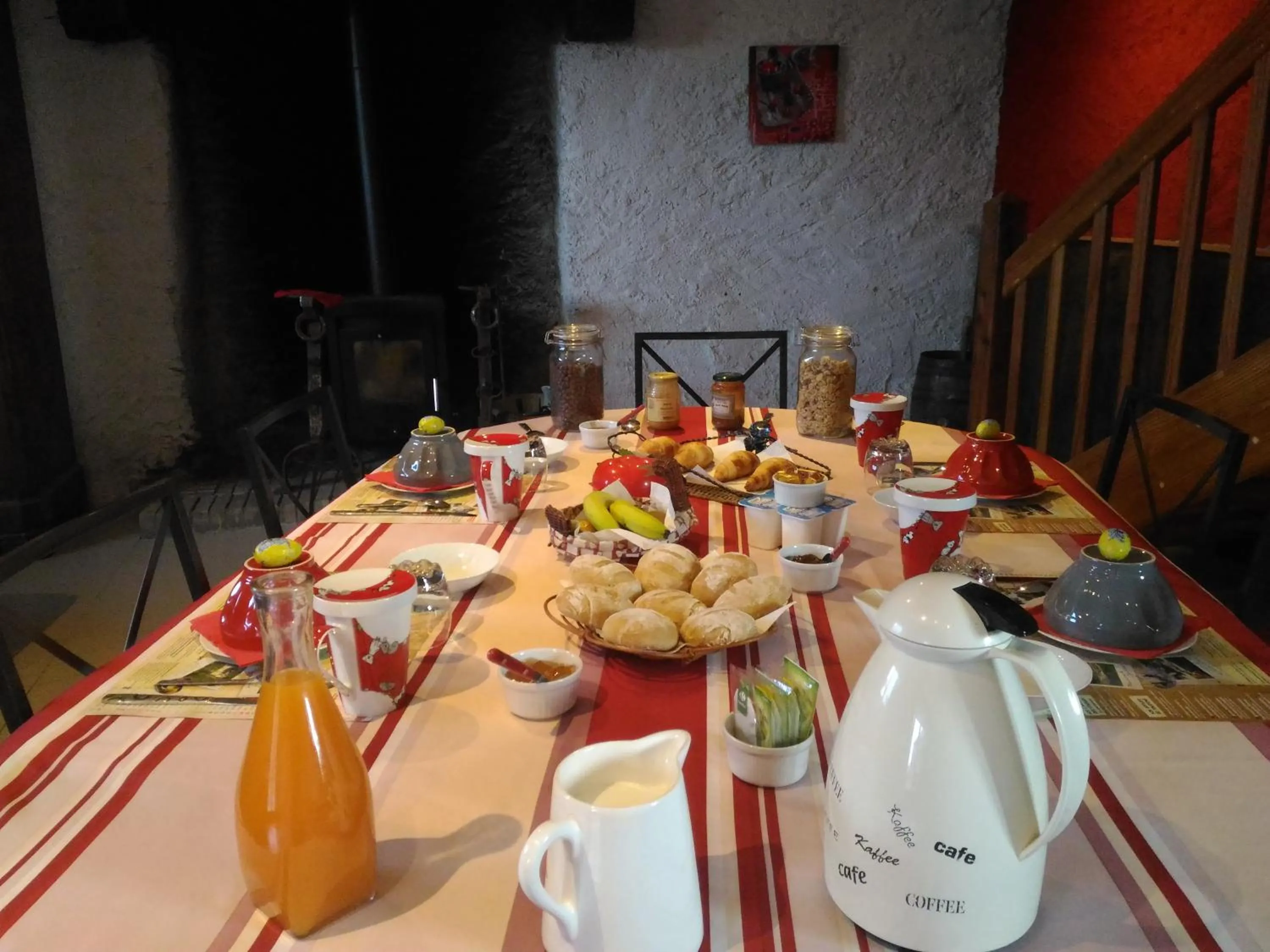 Restaurant/places to eat in B&B Le Relais de Chantecor