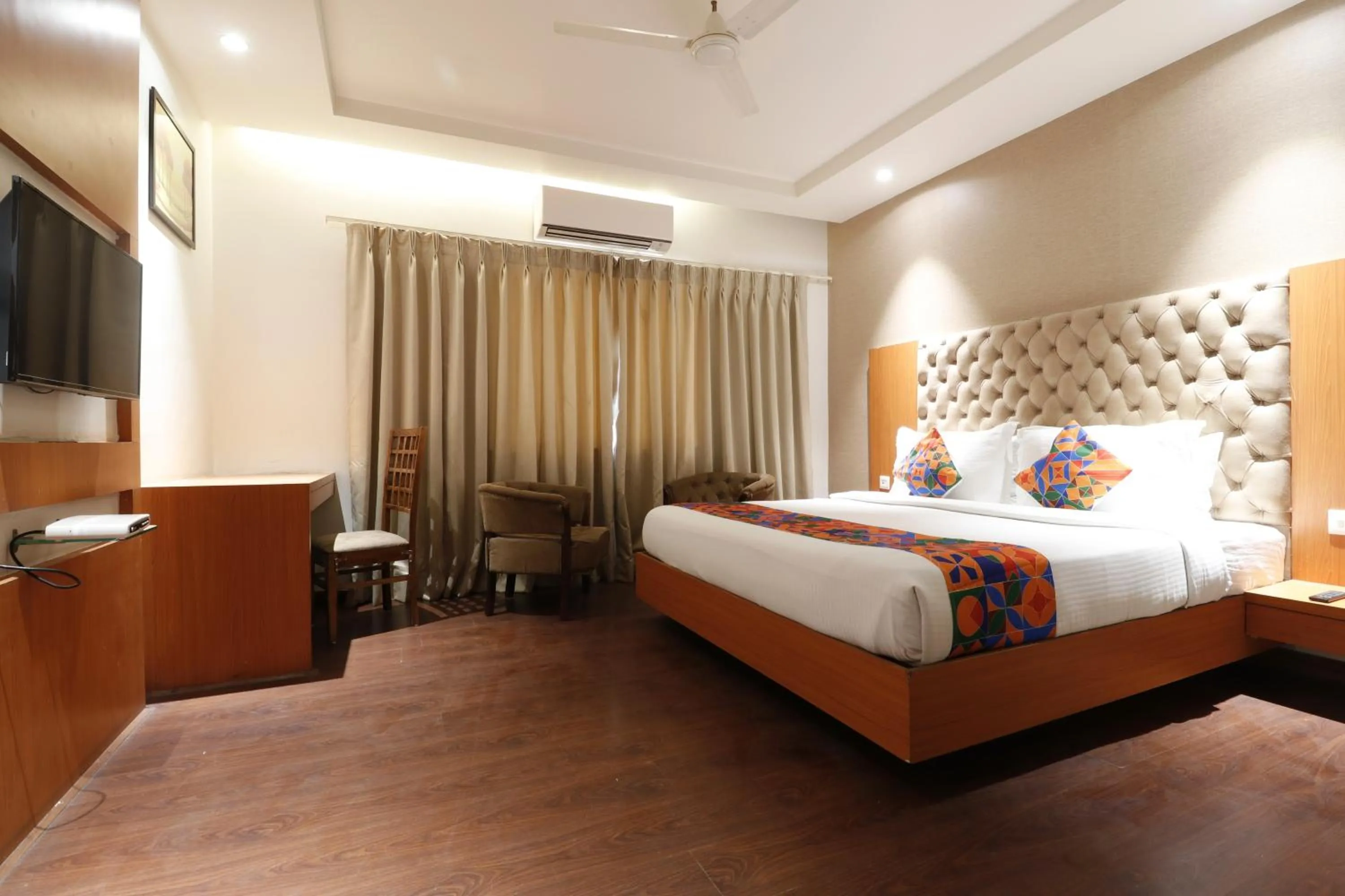 Bed in HOTEL YATRI